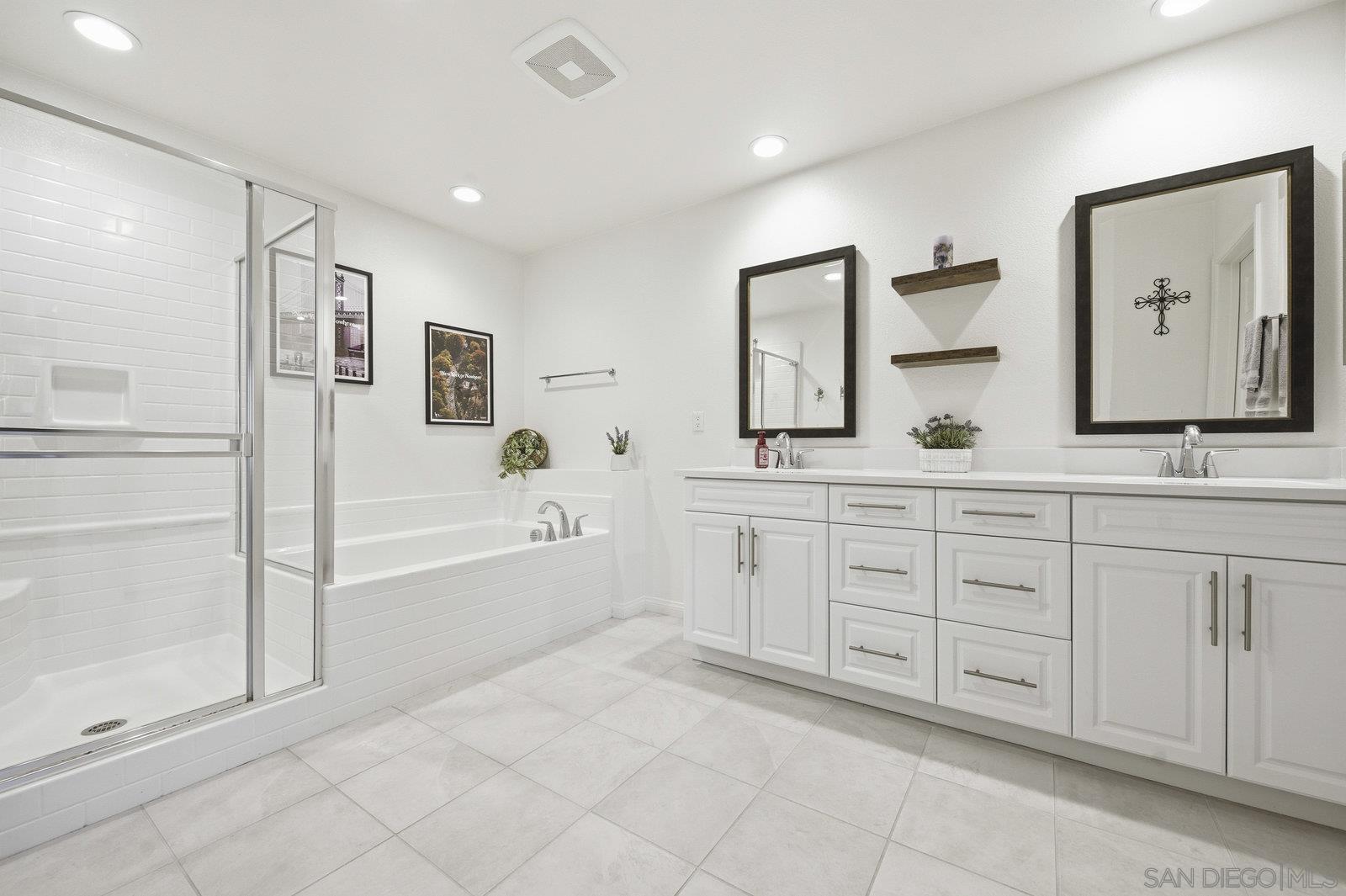 Detail Gallery Image 21 of 35 For 517  Pinedale St, Vista,  CA 92081 - 3 Beds | 2/1 Baths