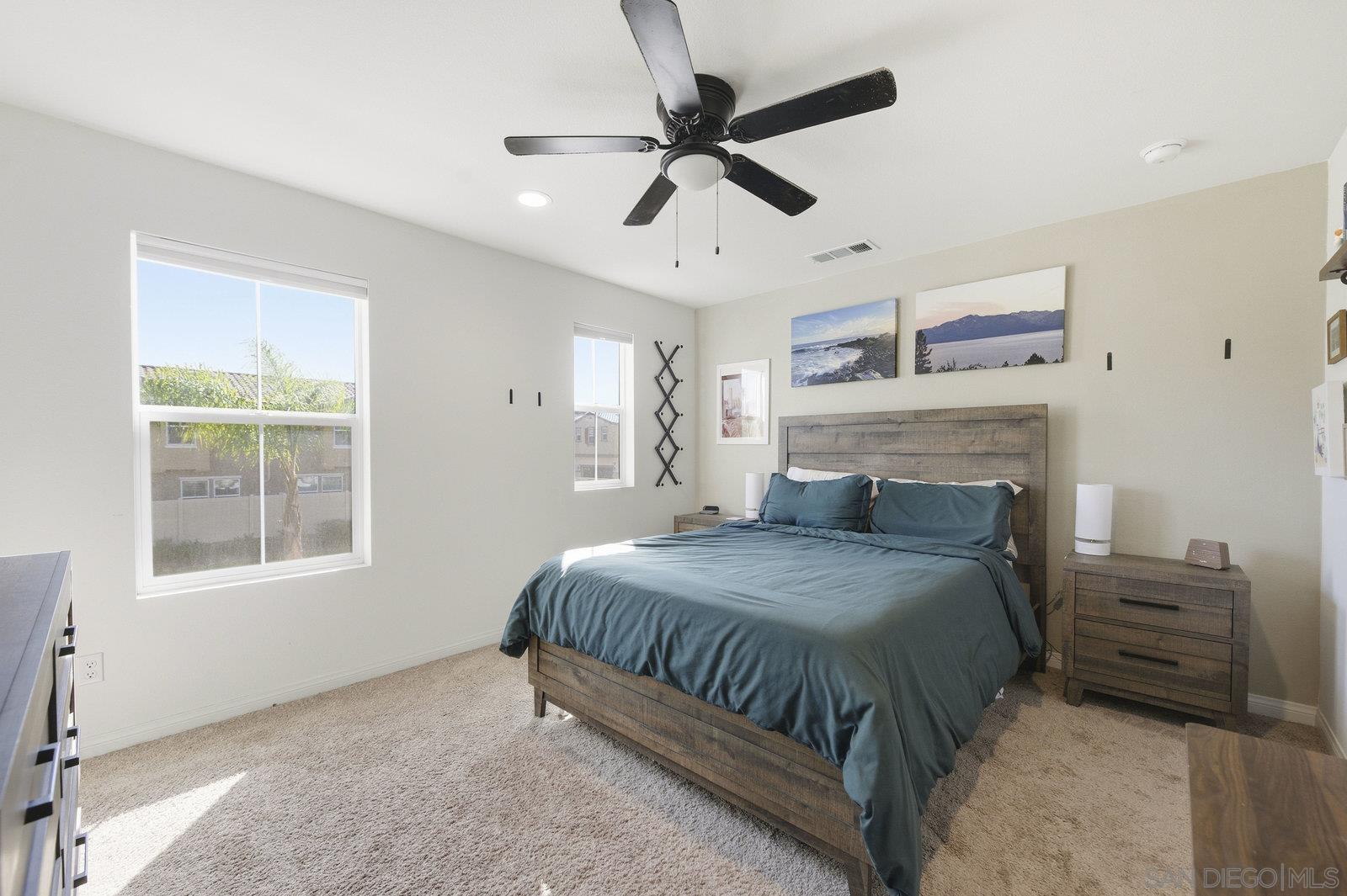 Detail Gallery Image 26 of 35 For 517  Pinedale St, Vista,  CA 92081 - 3 Beds | 2/1 Baths