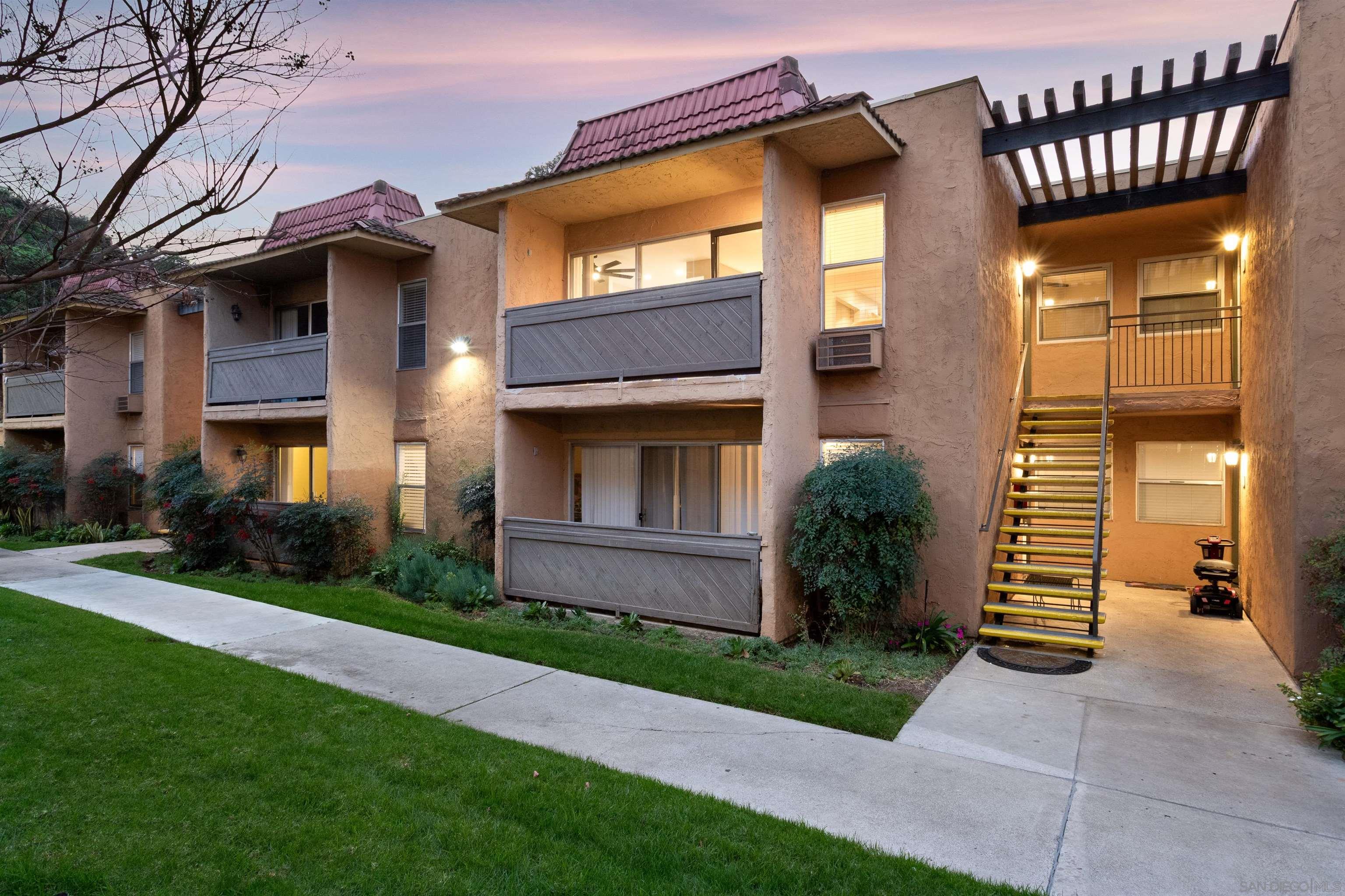 Detail Gallery Image 33 of 34 For 6901  Alvarado Rd  #9,  San Diego,  CA 92120 - 3 Beds | 2 Baths