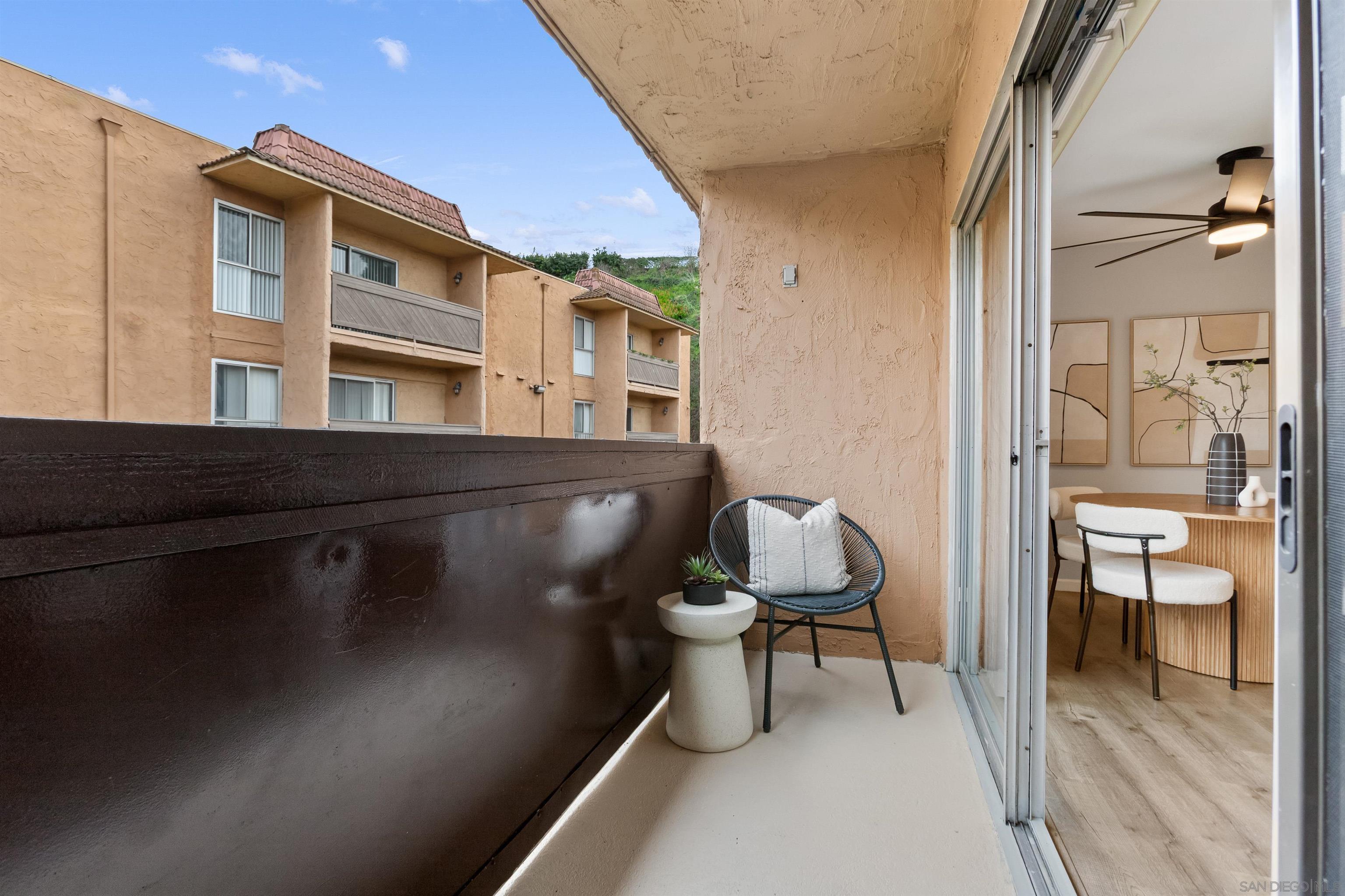 Detail Gallery Image 9 of 36 For 6901  Alvarado Rd  #9,  San Diego,  CA 92120 - 3 Beds | 2 Baths