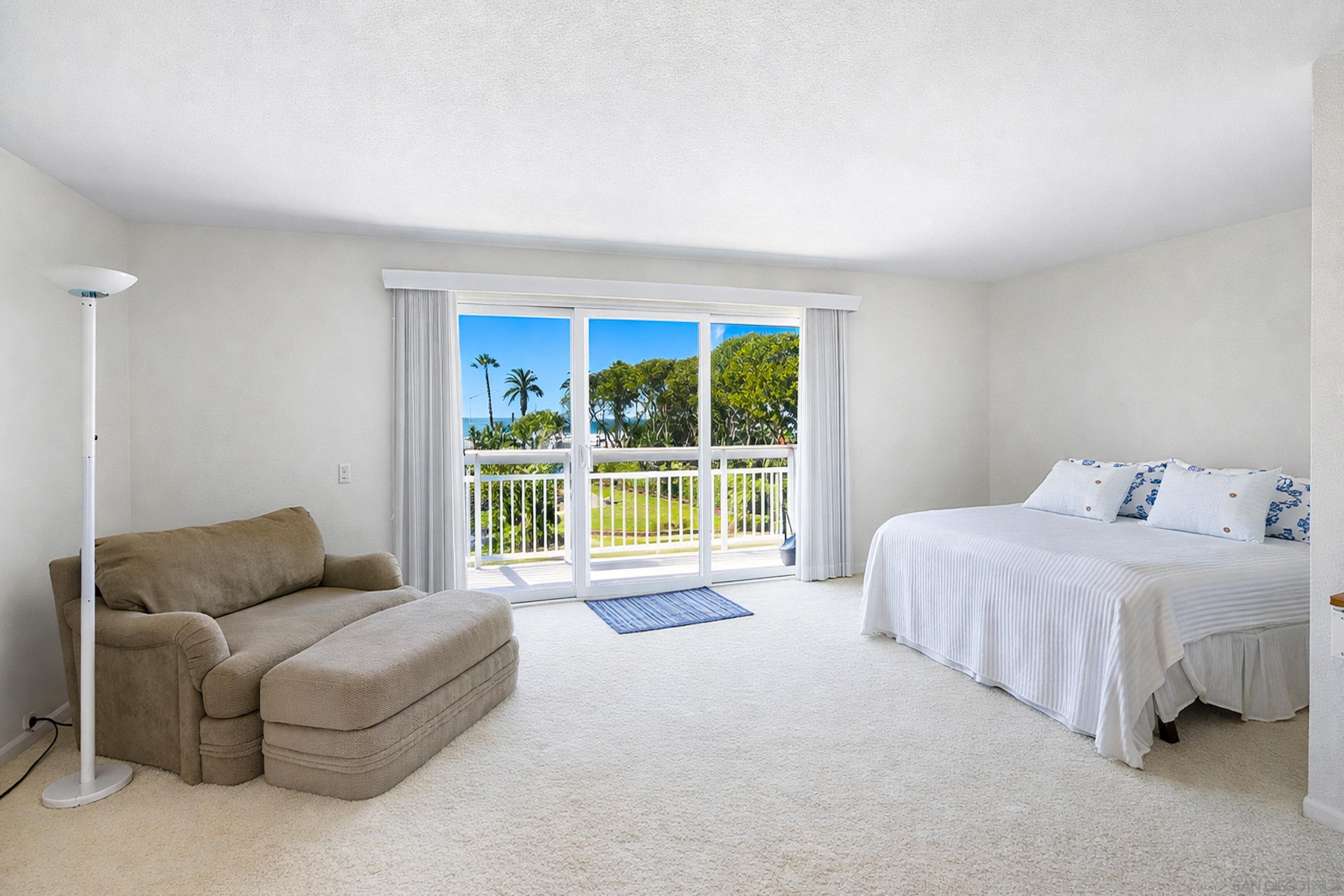 Detail Gallery Image 21 of 39 For 22  Montego Ct, Coronado,  CA 92118 - 1 Beds | 2 Baths