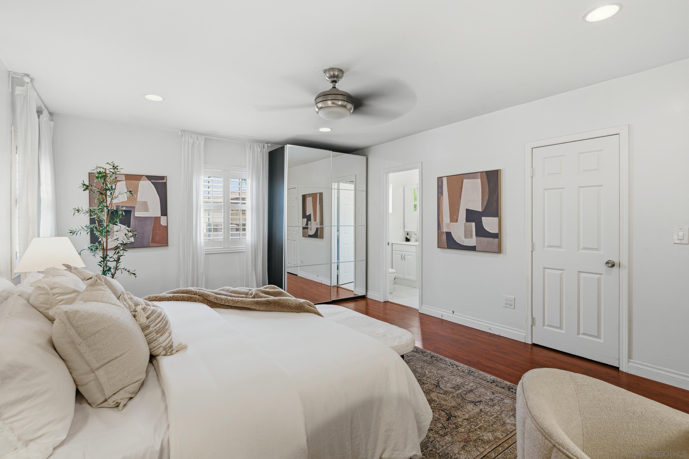 Detail Gallery Image 15 of 31 For 555 S 65th St, San Diego,  CA 92114 - 4 Beds | 2 Baths