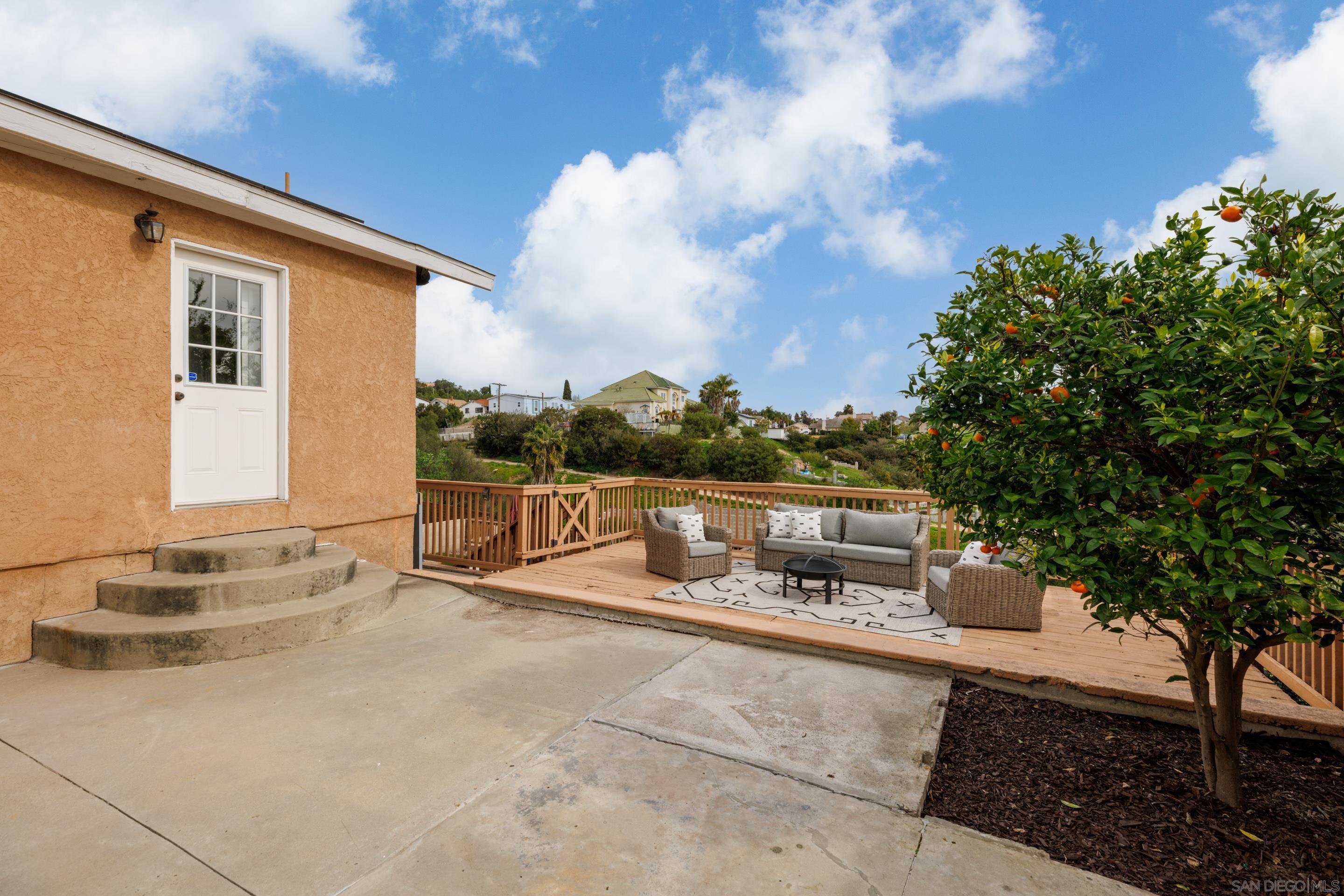 Detail Gallery Image 23 of 31 For 555 S 65th St, San Diego,  CA 92114 - 4 Beds | 2 Baths