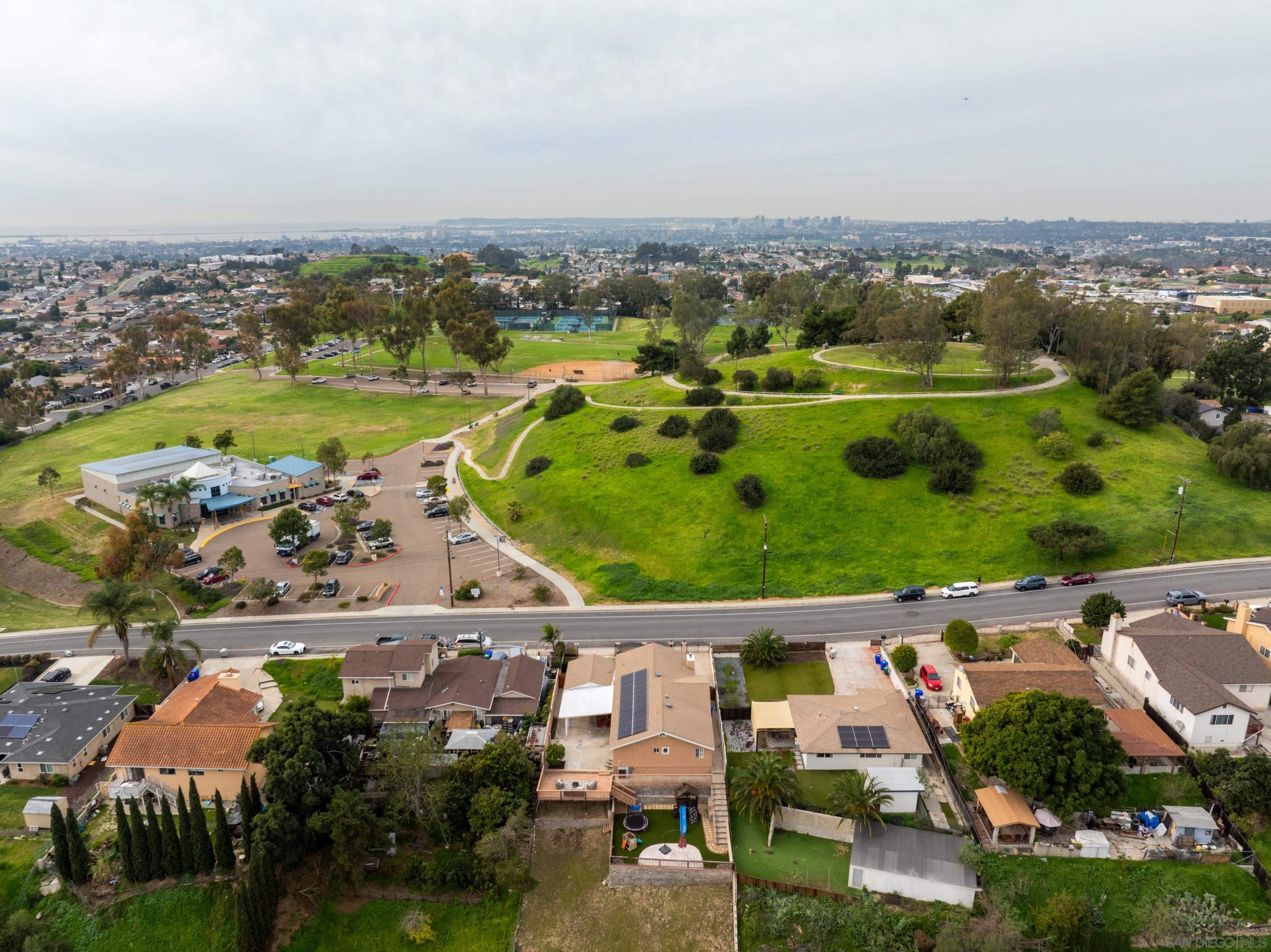 Detail Gallery Image 30 of 31 For 555 S 65th St, San Diego,  CA 92114 - 4 Beds | 2 Baths