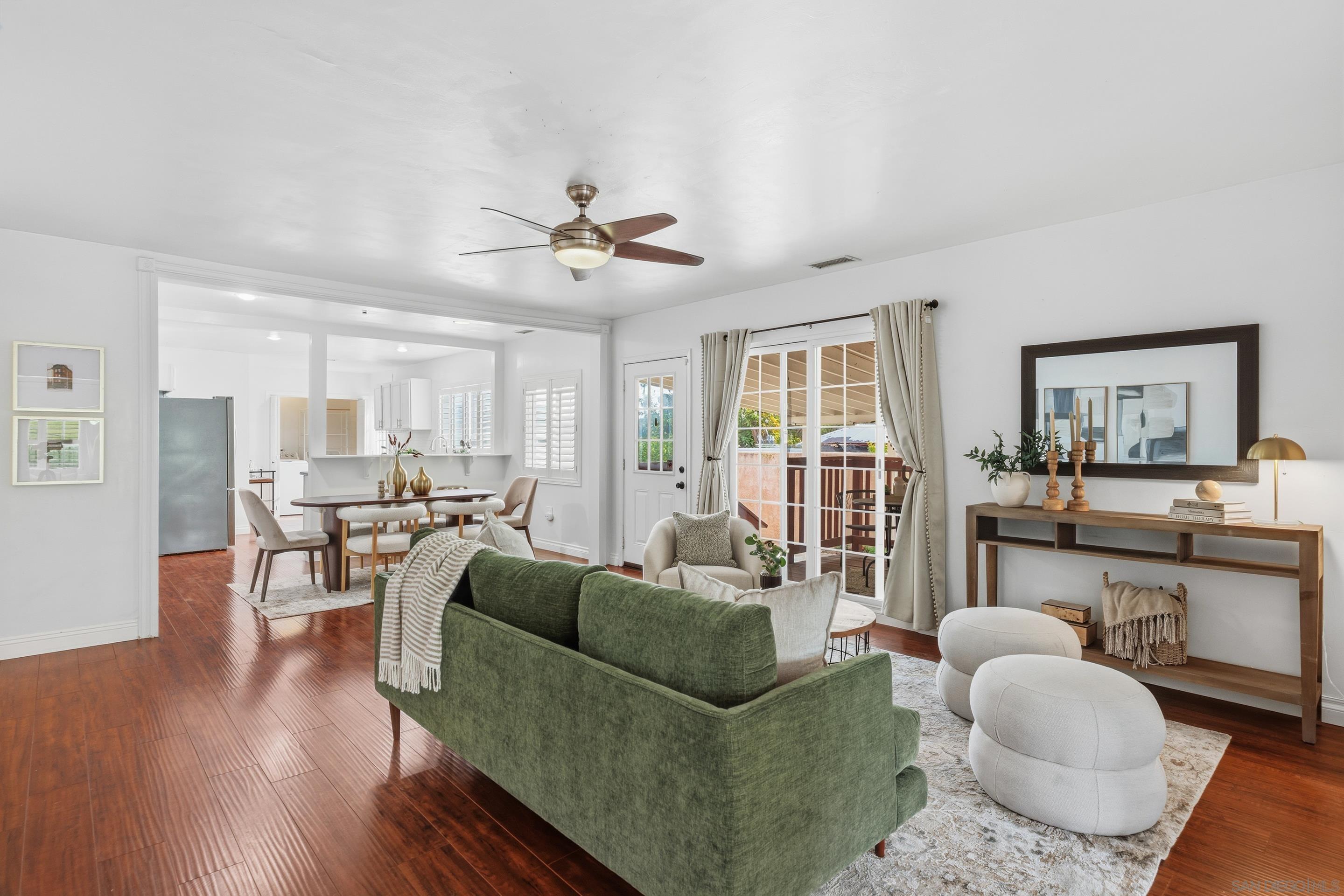 Detail Gallery Image 6 of 31 For 555 S 65th St, San Diego,  CA 92114 - 4 Beds | 2 Baths