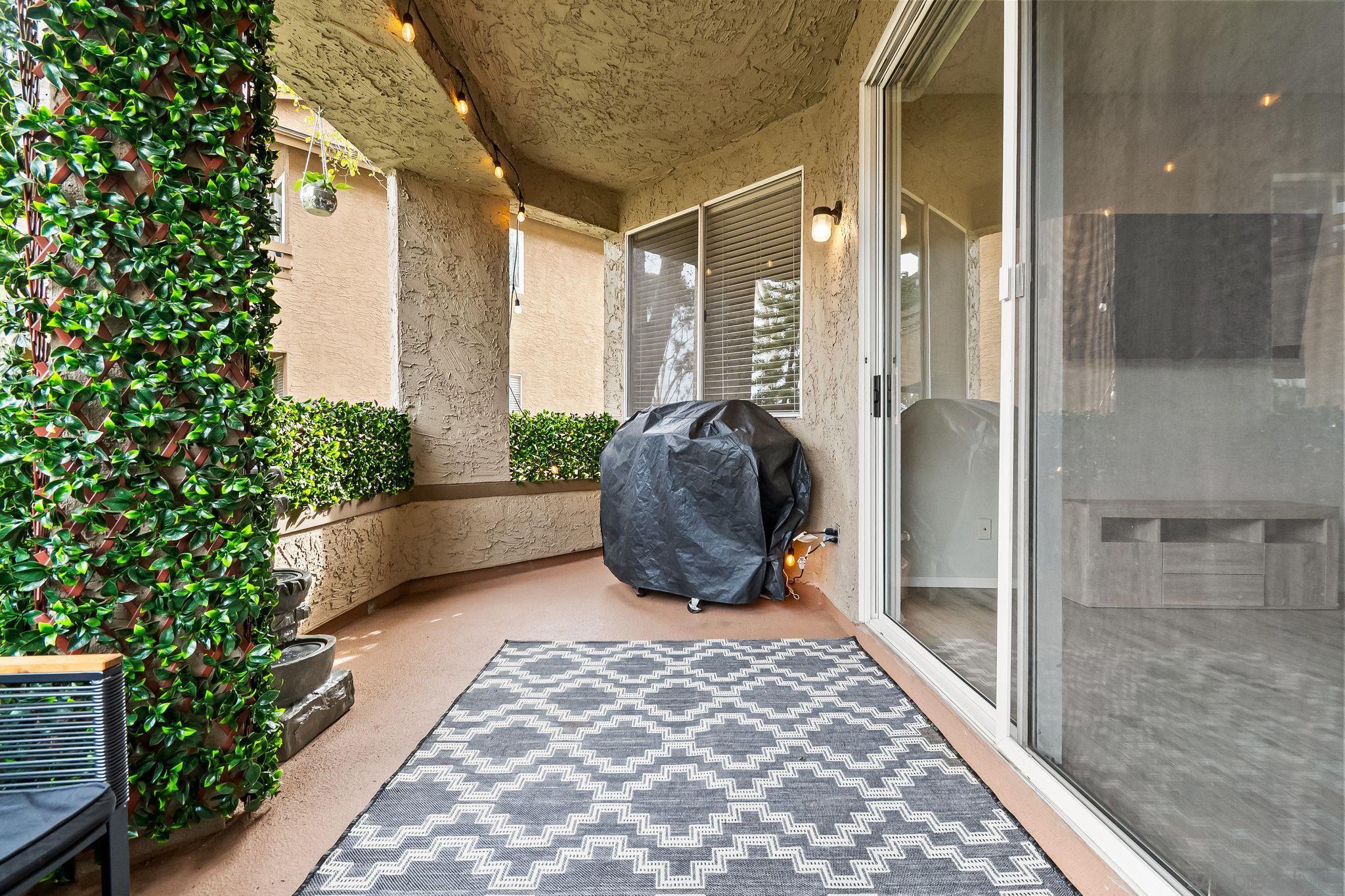 Detail Gallery Image 12 of 43 For 7358  Park View Ct.  #145,  Santee,  CA 92071 - 2 Beds | 2 Baths