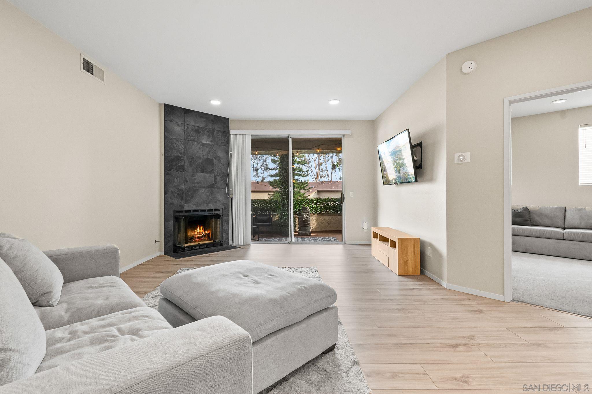 Detail Gallery Image 8 of 43 For 7358  Park View Ct.  #145,  Santee,  CA 92071 - 2 Beds | 2 Baths