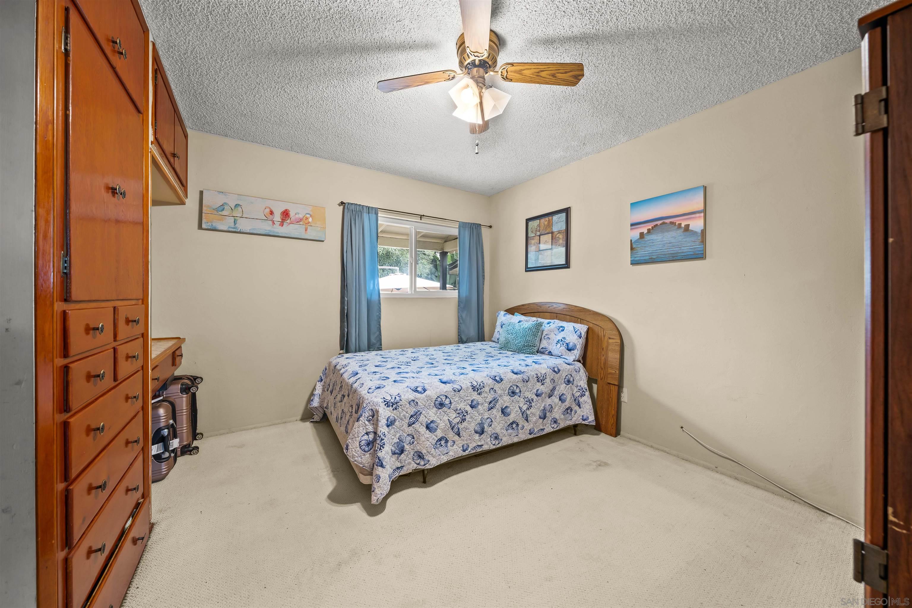 Detail Gallery Image 18 of 39 For 428  Village Dr, Chula Vista,  CA 91911 - 4 Beds | 2 Baths