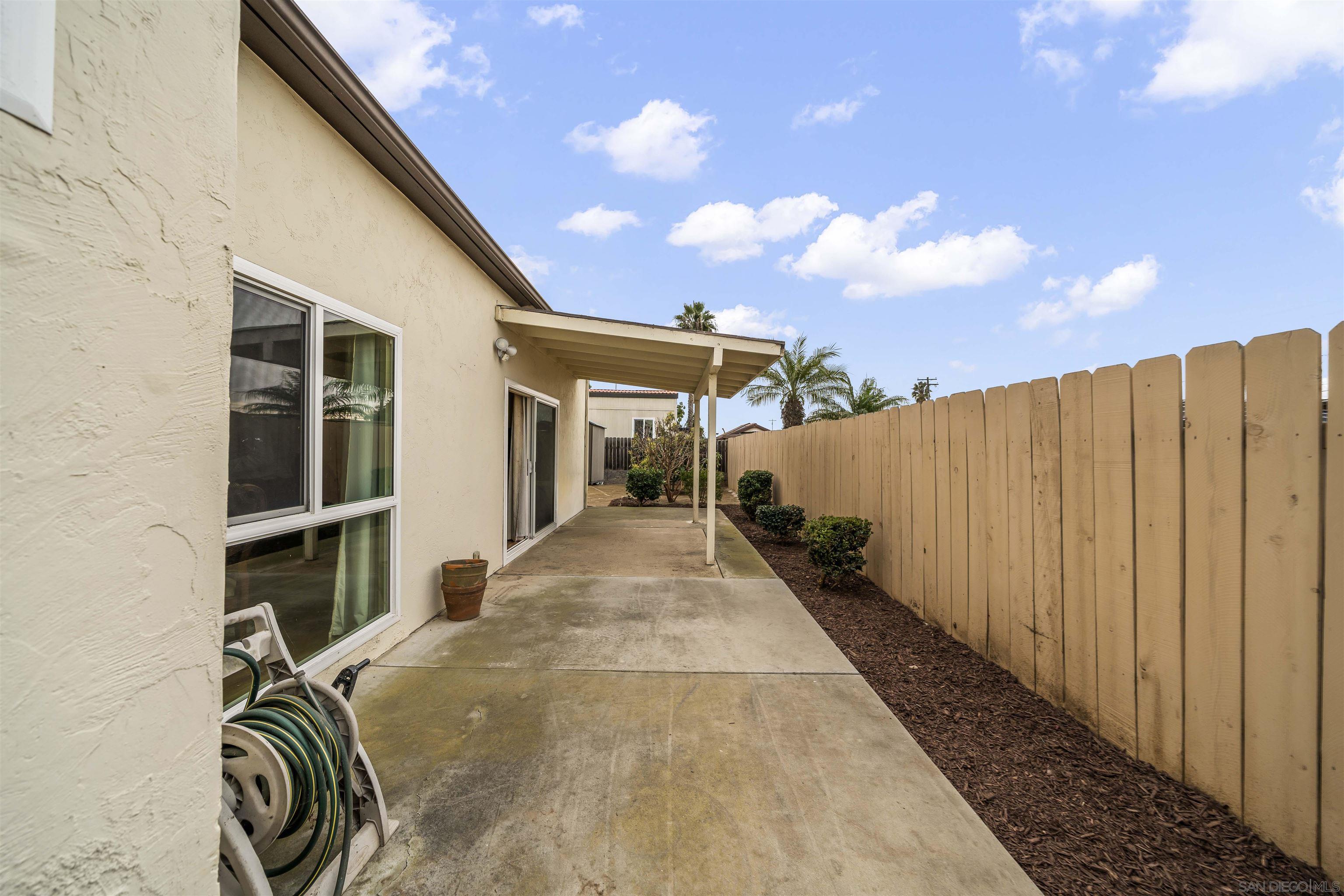 Detail Gallery Image 35 of 39 For 428  Village Dr, Chula Vista,  CA 91911 - 4 Beds | 2 Baths