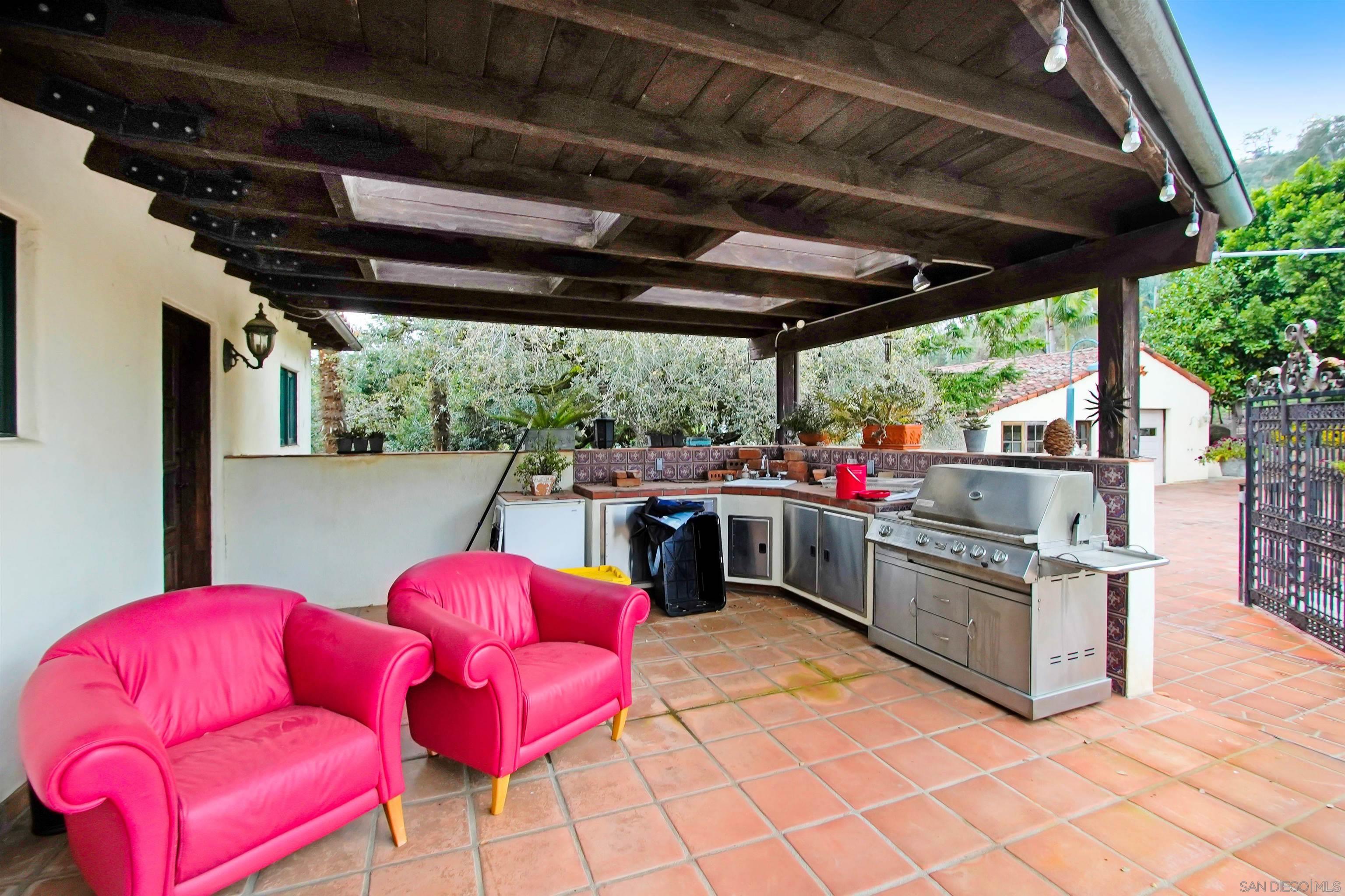 Detail Gallery Image 17 of 49 For 16757  Old Guejito Grade Road, Escondido,  CA 92027 - 15 Beds | 12/1 Baths