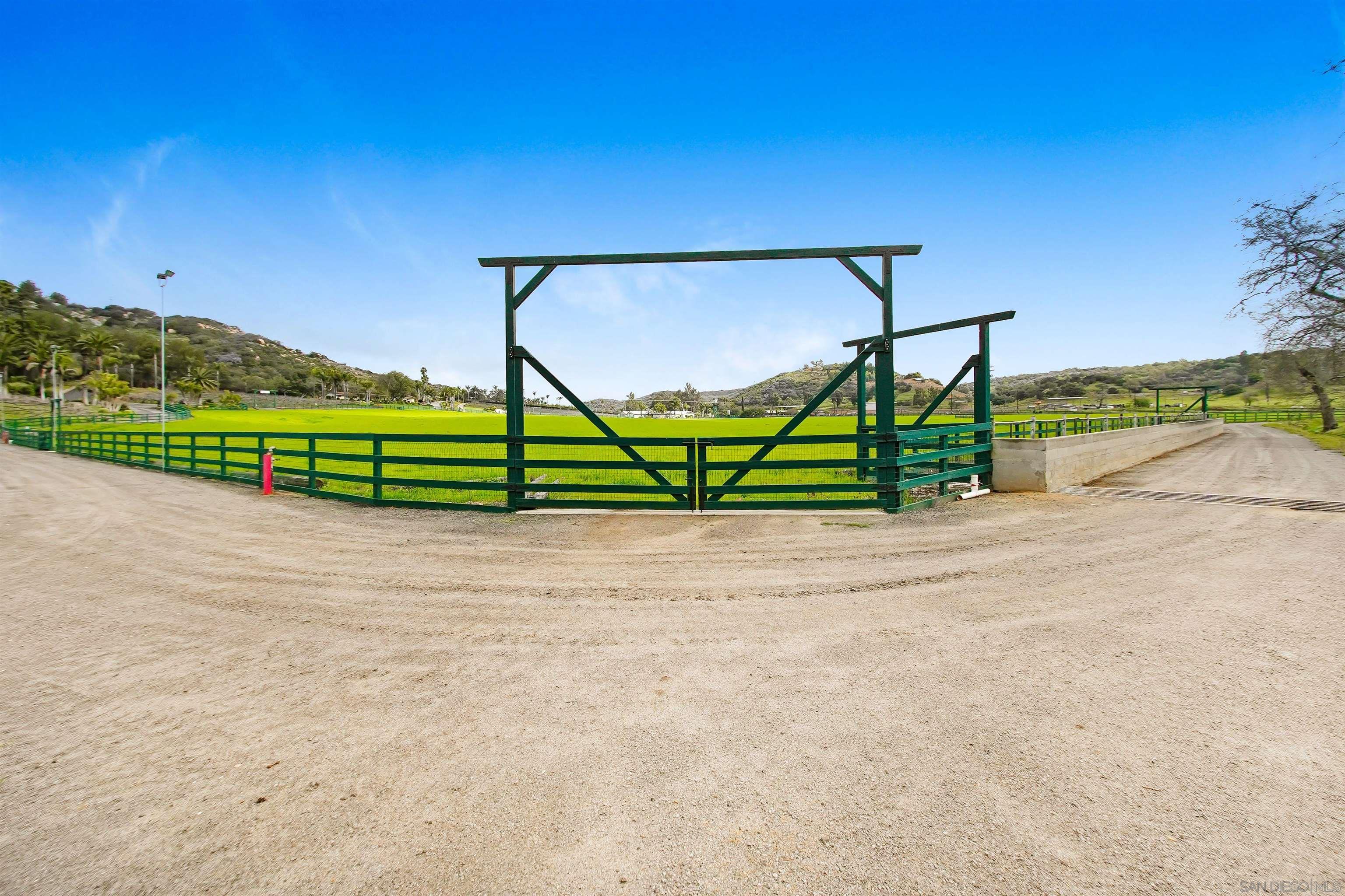 Detail Gallery Image 25 of 49 For 16757  Old Guejito Grade Road, Escondido,  CA 92027 - 15 Beds | 12/1 Baths