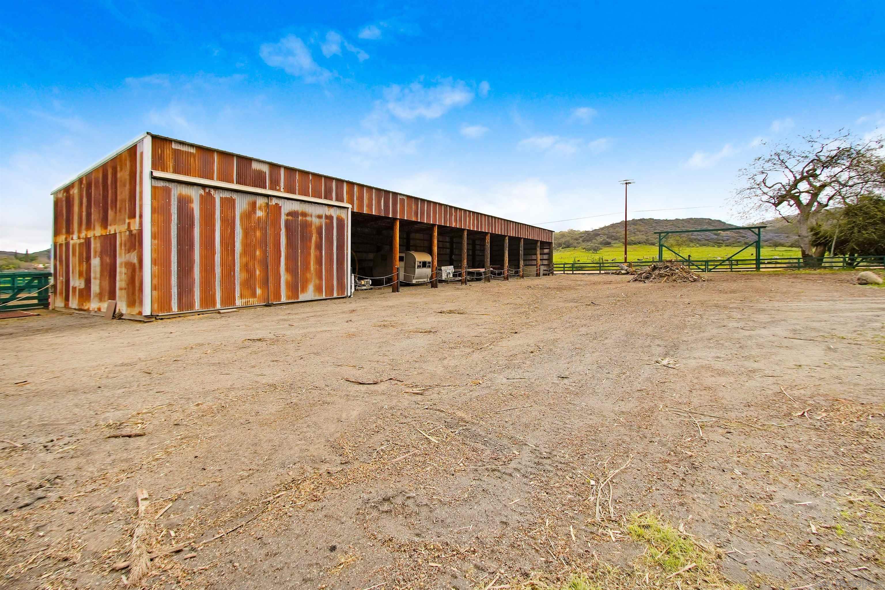 Detail Gallery Image 27 of 49 For 16757  Old Guejito Grade Road, Escondido,  CA 92027 - 15 Beds | 12/1 Baths