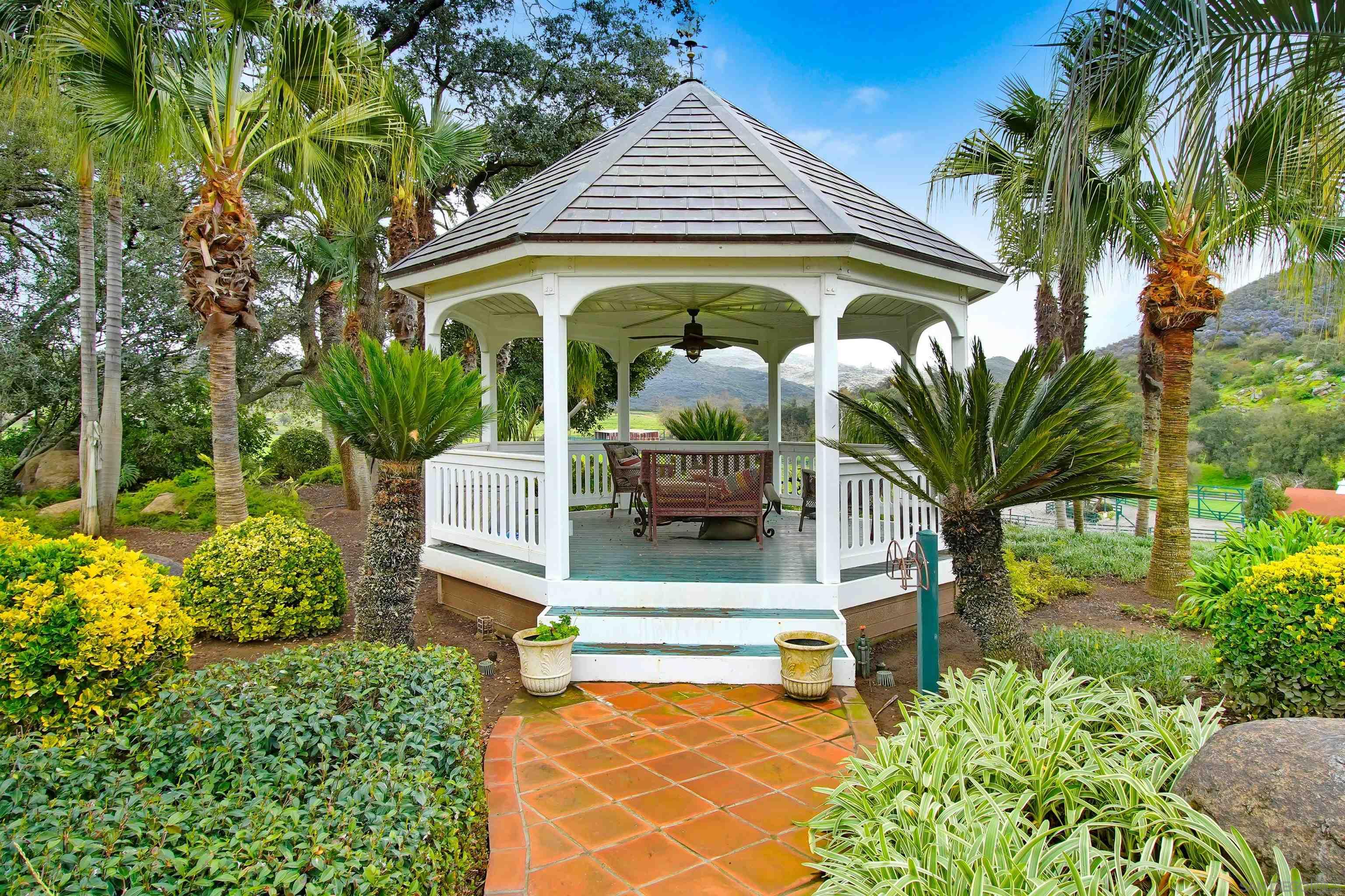 Detail Gallery Image 10 of 49 For 16757  Old Guejito Grade Road, Escondido,  CA 92027 - 15 Beds | 12/1 Baths