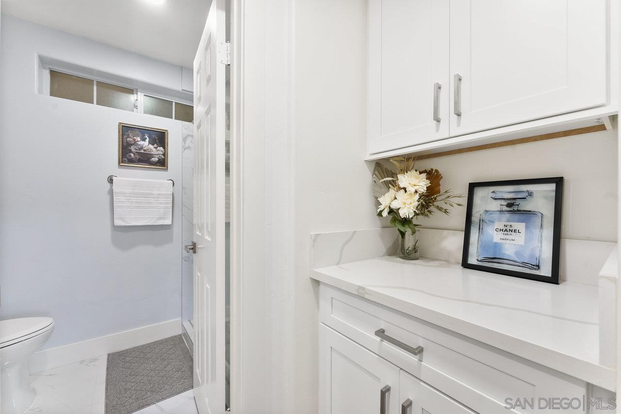 Detail Gallery Image 19 of 34 For 5055  Collwood Blvd  #304,  San Diego,  CA 92115 - 2 Beds | 2 Baths