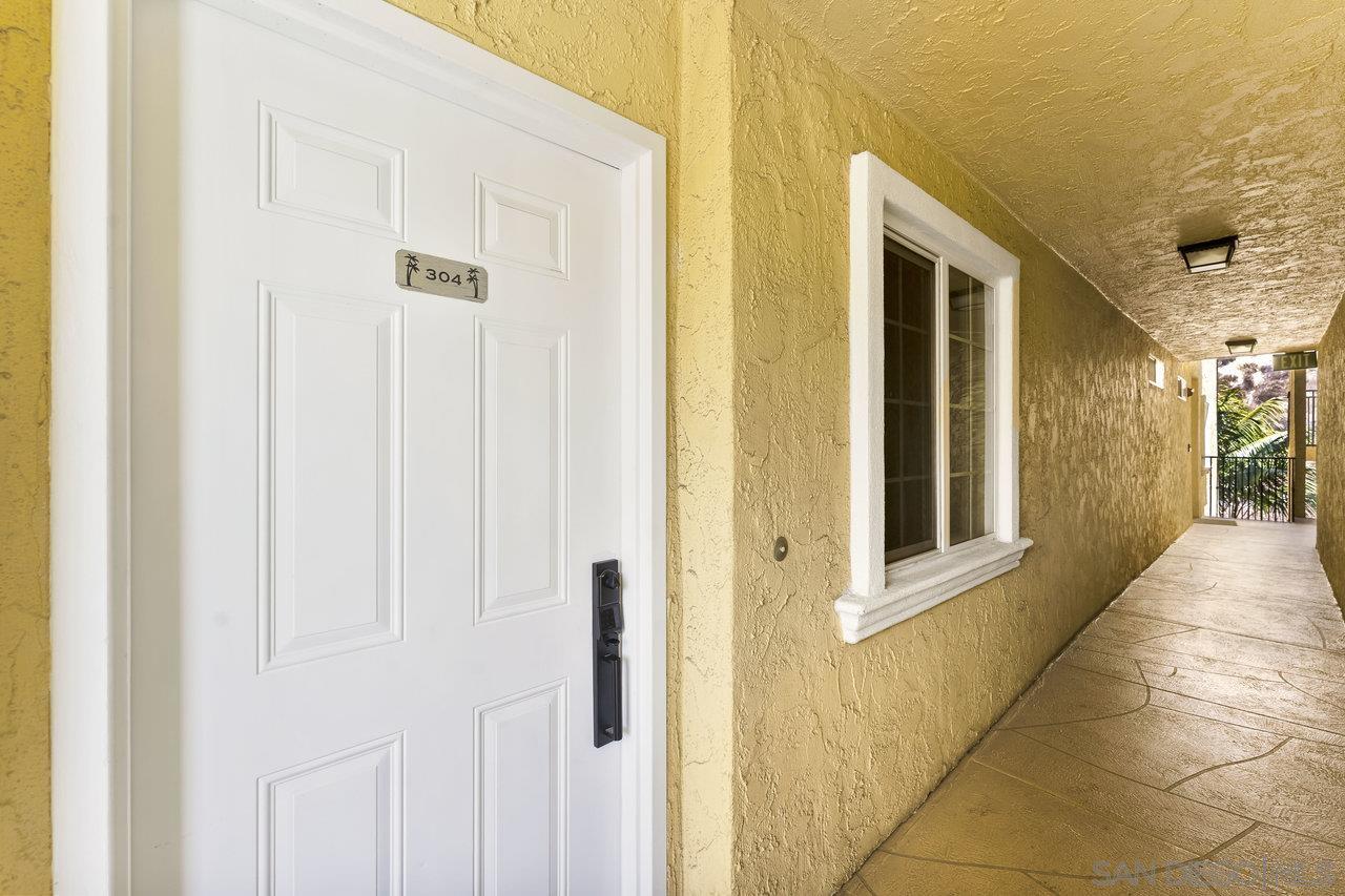 Detail Gallery Image 3 of 34 For 5055  Collwood Blvd  #304,  San Diego,  CA 92115 - 2 Beds | 2 Baths