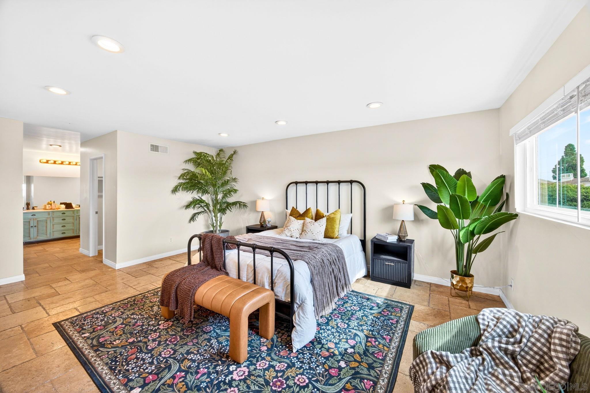 Detail Gallery Image 30 of 65 For 6992  Camino Degrazia, San Diego,  CA 92111 - 3 Beds | 3 Baths