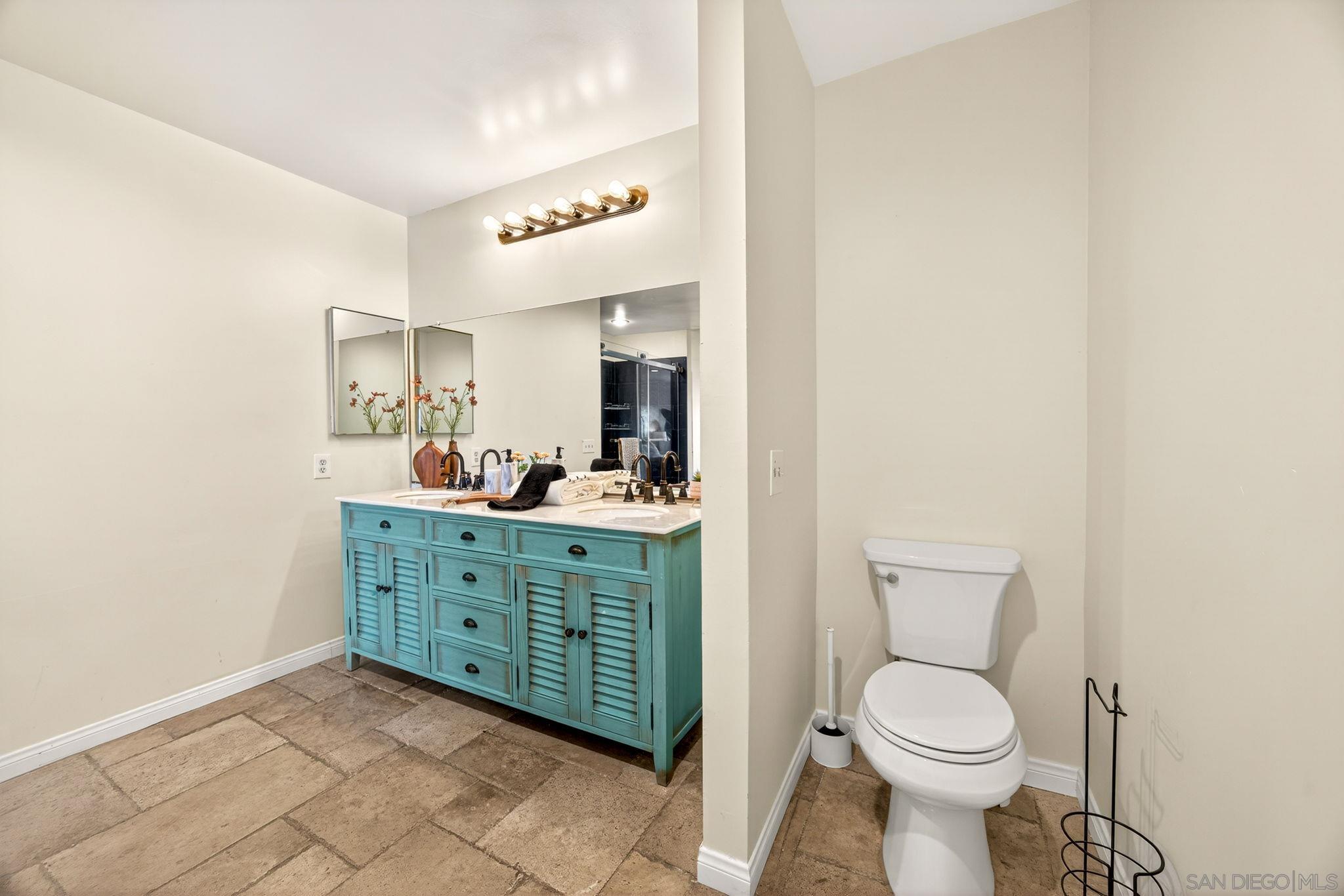 Detail Gallery Image 39 of 65 For 6992  Camino Degrazia, San Diego,  CA 92111 - 3 Beds | 3 Baths