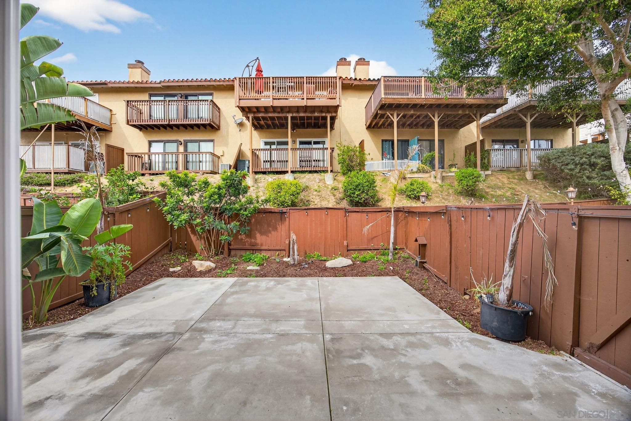 Detail Gallery Image 54 of 65 For 6992  Camino Degrazia, San Diego,  CA 92111 - 3 Beds | 3 Baths