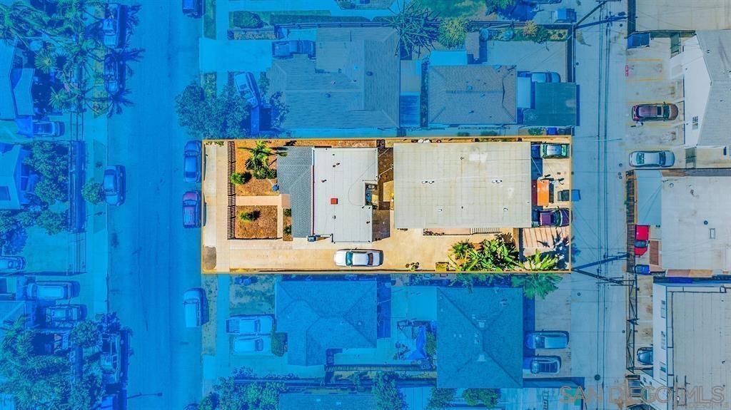 Detail Gallery Image 4 of 12 For 4135-37  Chamoune Ave, San Diego,  CA 92105 - – Beds | – Baths