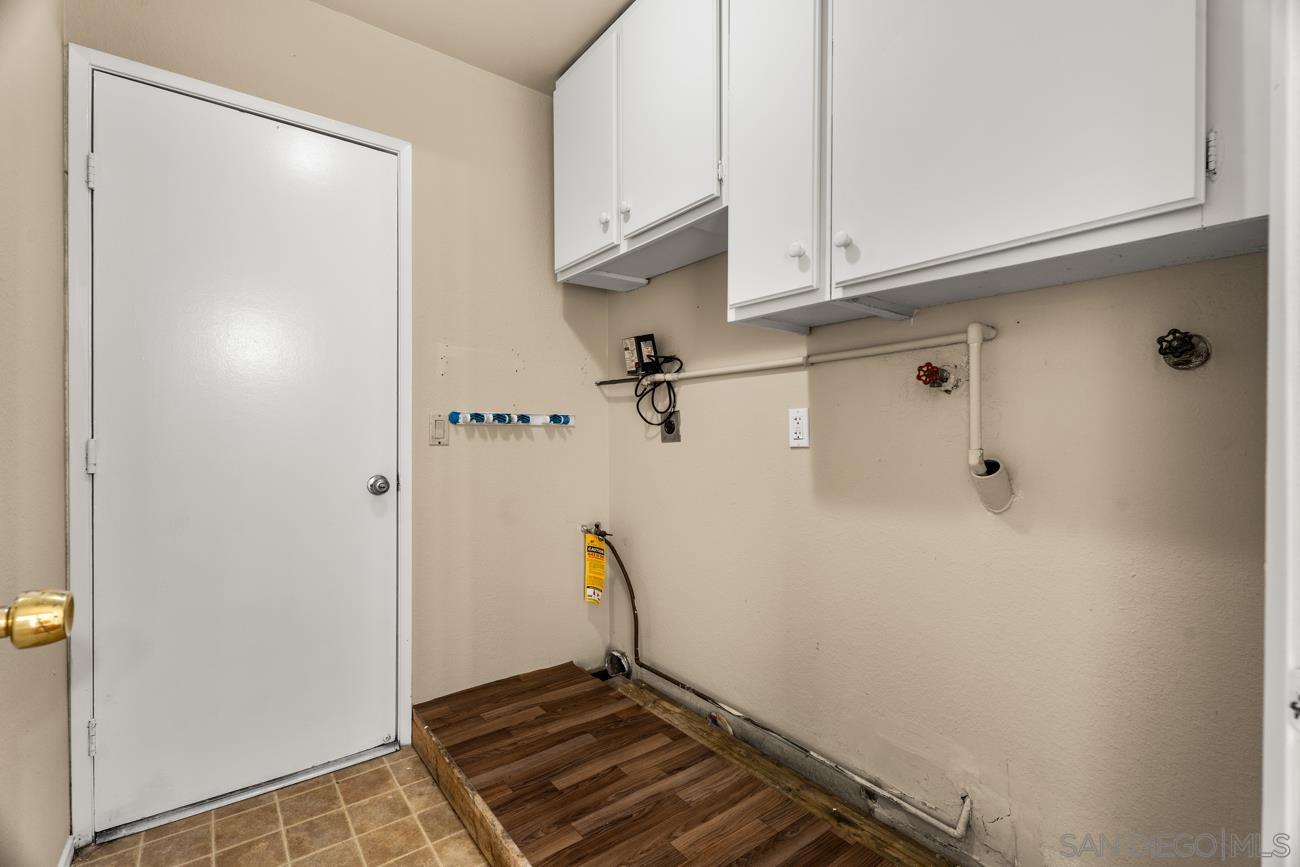 Detail Gallery Image 20 of 26 For 11231  Pegasus Ave, San Diego,  CA 92126 - 3 Beds | 2 Baths