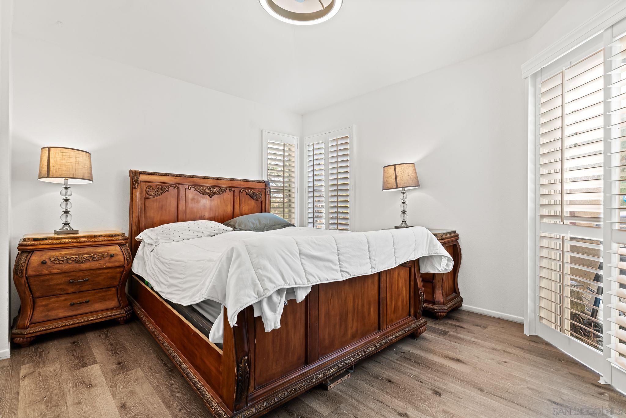 Detail Gallery Image 14 of 26 For 2085  Lakeridge Cir  #203,  Chula Vista,  CA 91913 - 2 Beds | 2 Baths