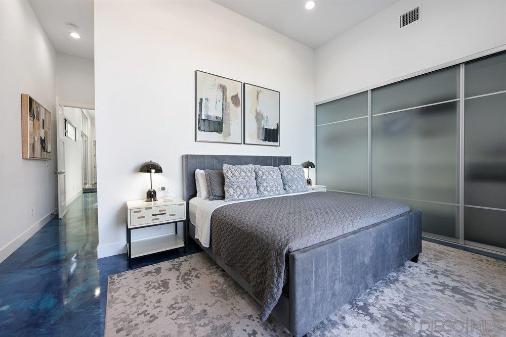 Detail Gallery Image 32 of 49 For 4545 Newport  Ave, San Diego,  CA 92107 - 4 Beds | 3/1 Baths