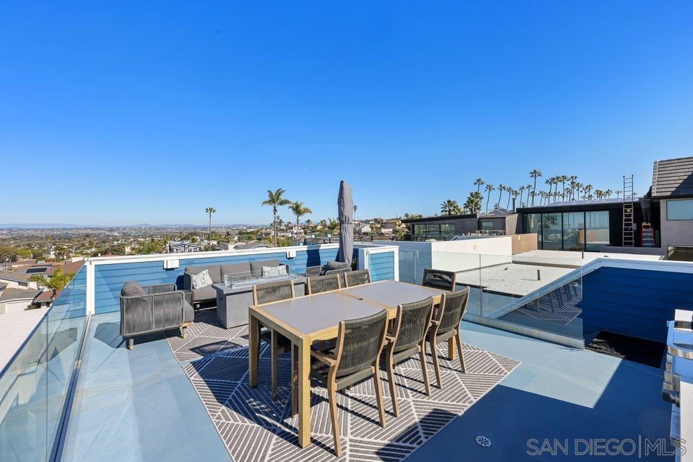 Detail Gallery Image 35 of 43 For 4545 Newport  Ave, San Diego,  CA 92107 - 4 Beds | 3/1 Baths