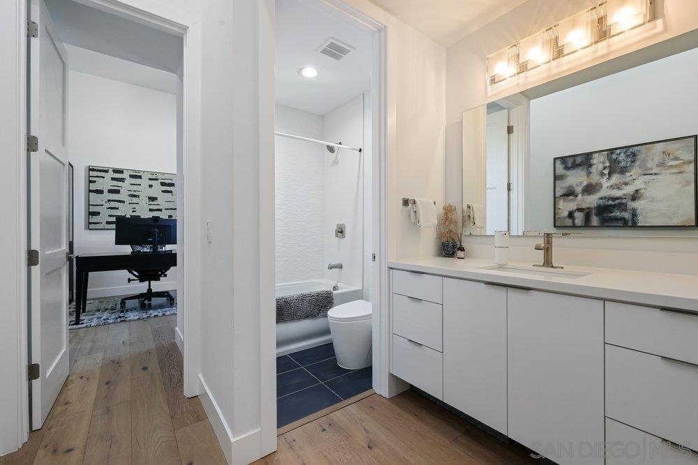 Detail Gallery Image 35 of 49 For 4545 Newport  Ave, San Diego,  CA 92107 - 4 Beds | 3/1 Baths