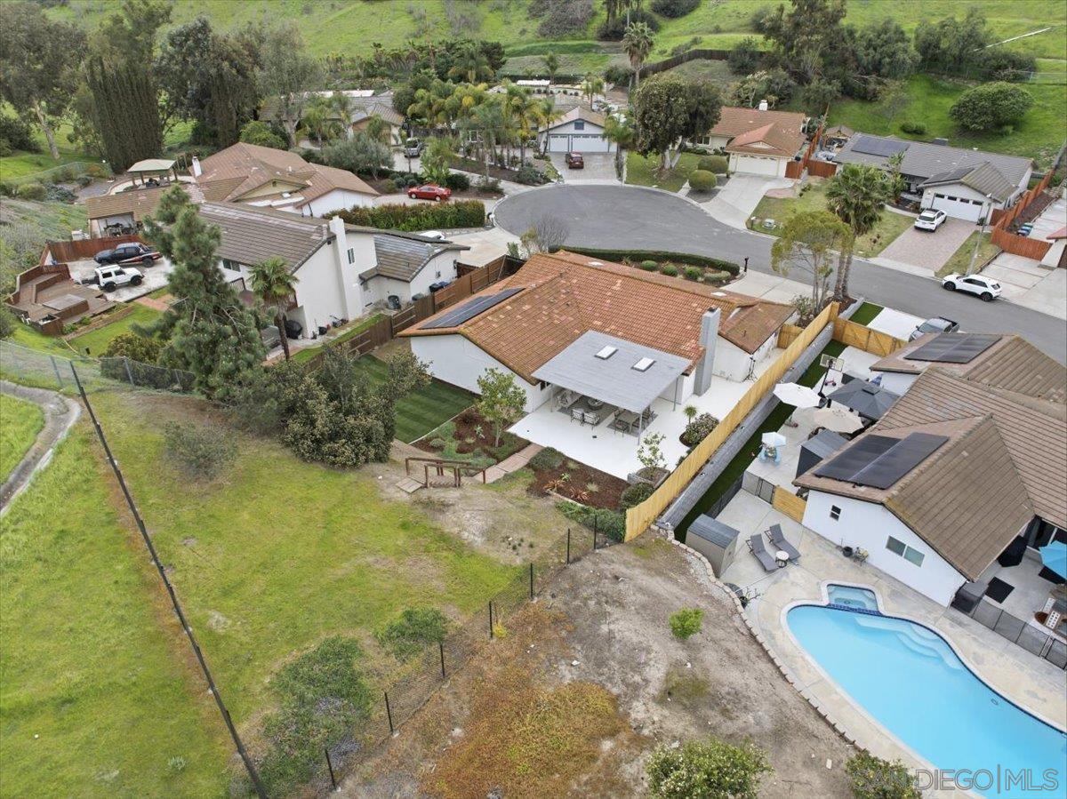 Detail Gallery Image 5 of 69 For 5620  Loping Ln, Bonita,  CA 91902 - 4 Beds | 2 Baths