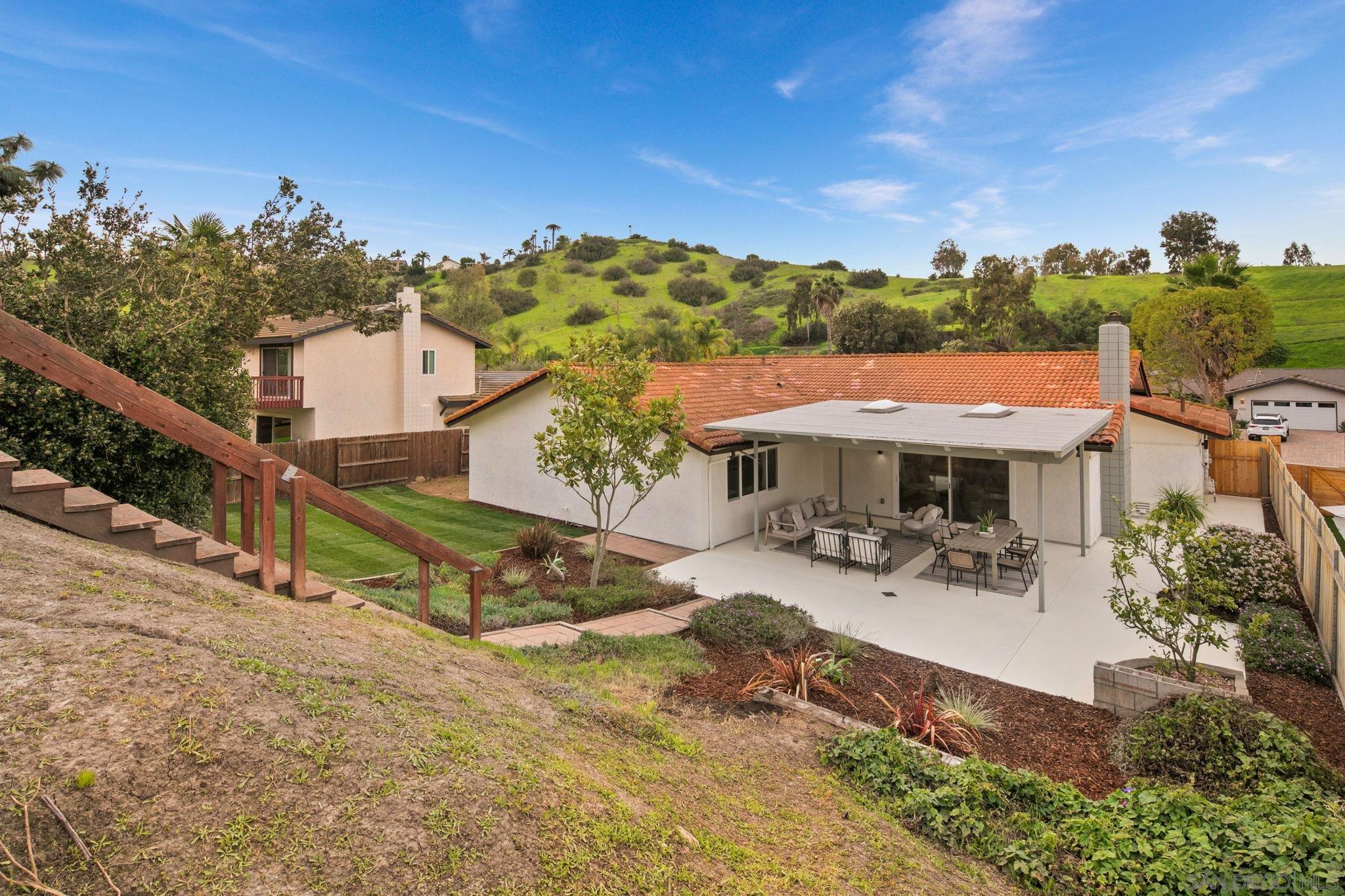 Detail Gallery Image 8 of 69 For 5620  Loping Ln, Bonita,  CA 91902 - 4 Beds | 2 Baths