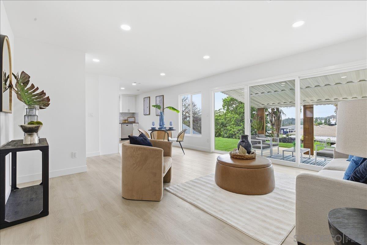 Detail Gallery Image 2 of 22 For 6542  Clara Lee Ave, San Diego,  CA 92120 - 3 Beds | 2 Baths