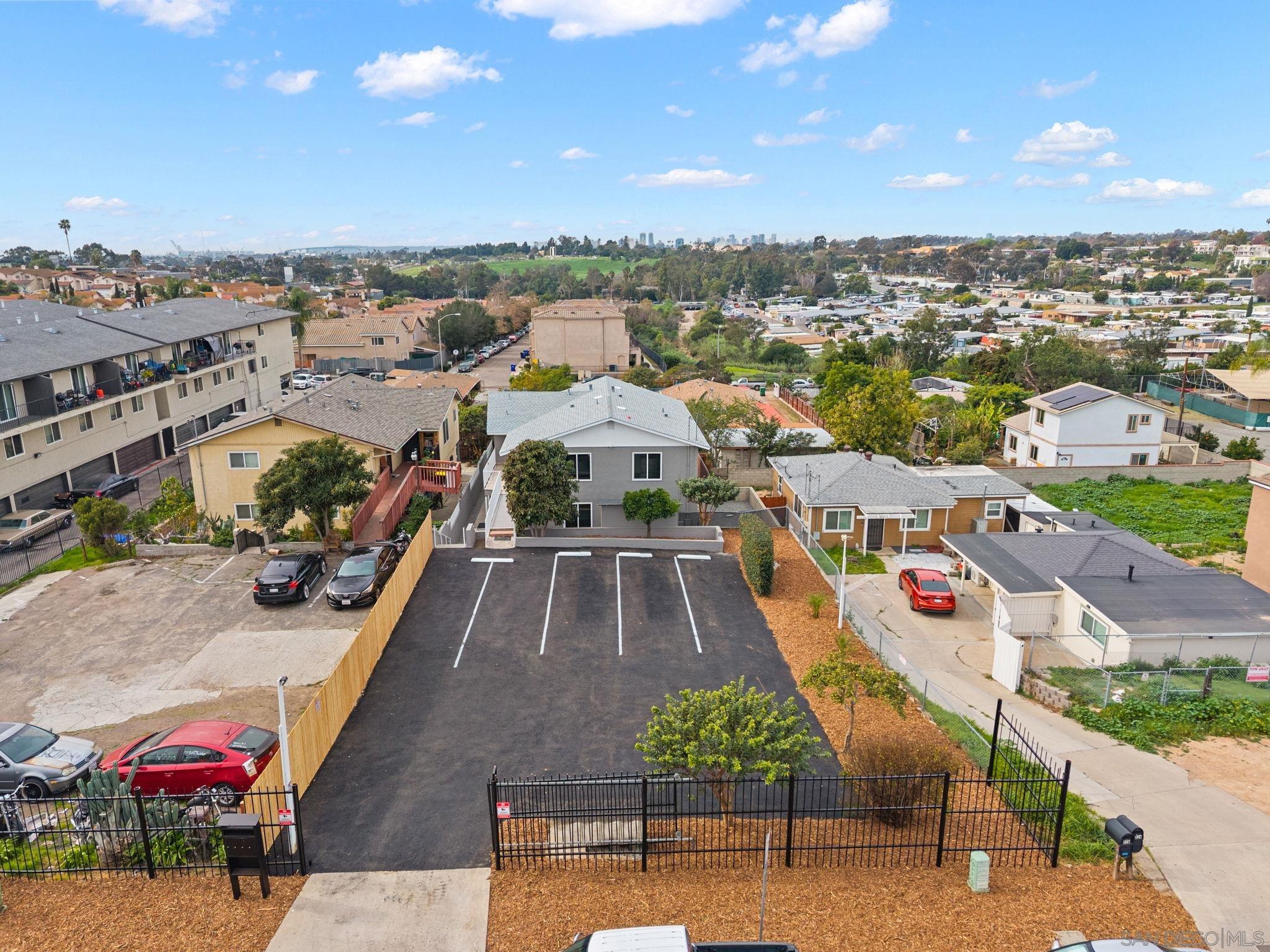 Detail Gallery Image 2 of 33 For 320  Willie James Jones Ave, San Diego,  CA 92102 - – Beds | – Baths