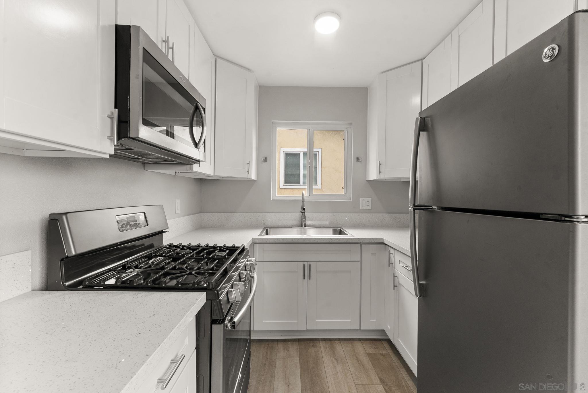 Detail Gallery Image 10 of 33 For 320  Willie James Jones Ave, San Diego,  CA 92102 - – Beds | – Baths