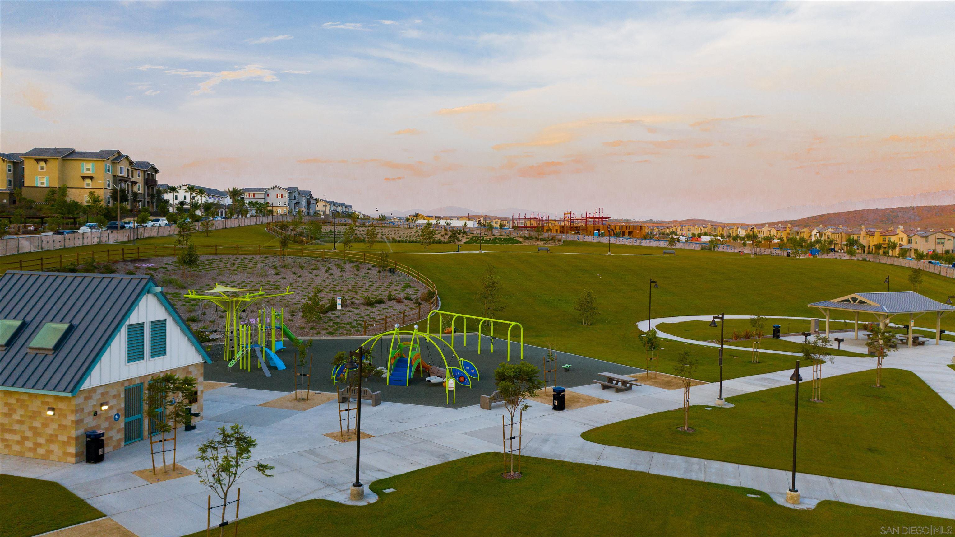 Detail Gallery Image 47 of 49 For 971  Camino Levante, Chula Vista,  CA 91913 - 5 Beds | 3/1 Baths