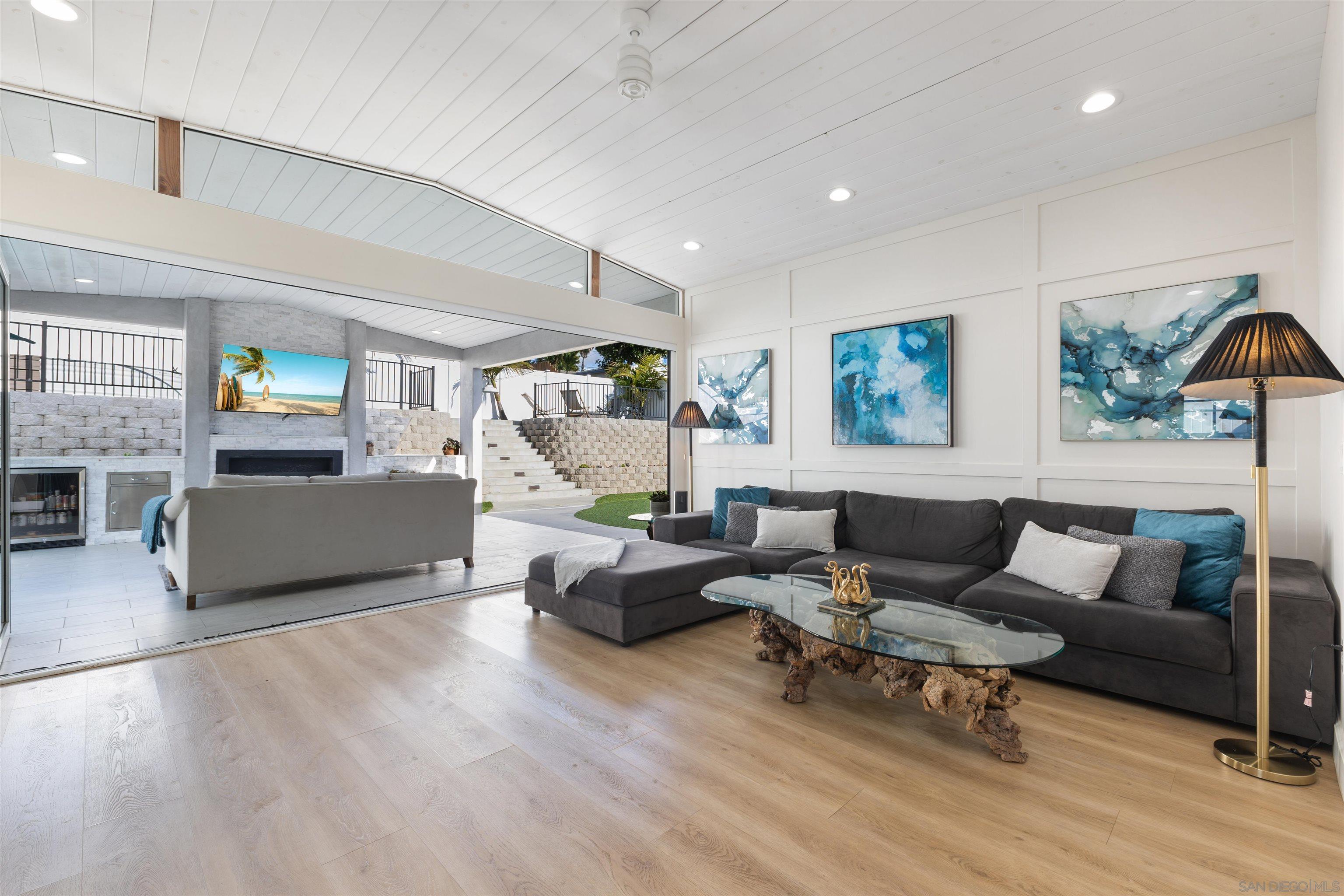 Detail Gallery Image 14 of 25 For 1432  Santa Rosa St, Oceanside,  CA 92058 - 3 Beds | 2 Baths