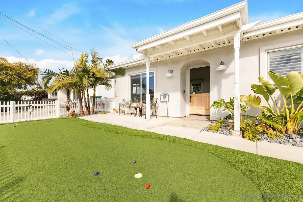 Detail Gallery Image 4 of 25 For 1432  Santa Rosa St, Oceanside,  CA 92058 - 3 Beds | 2 Baths