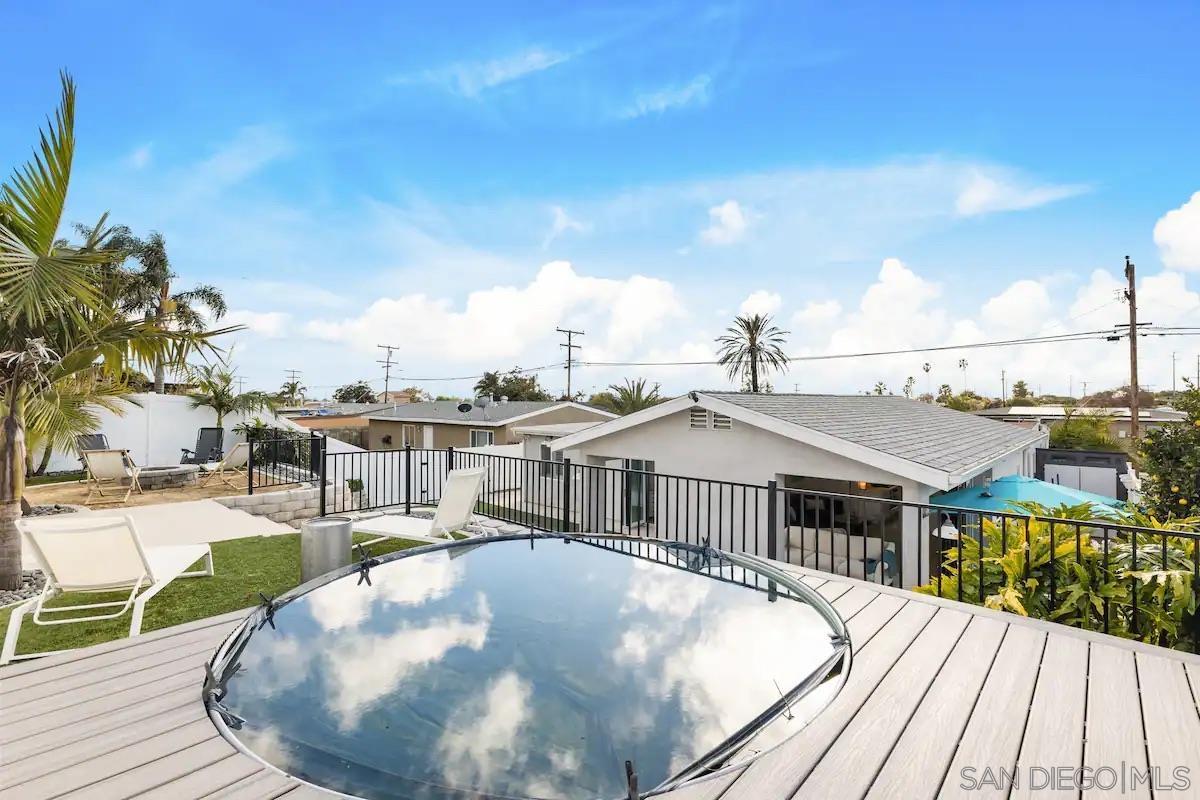 Detail Gallery Image 5 of 25 For 1432  Santa Rosa St, Oceanside,  CA 92058 - 3 Beds | 2 Baths