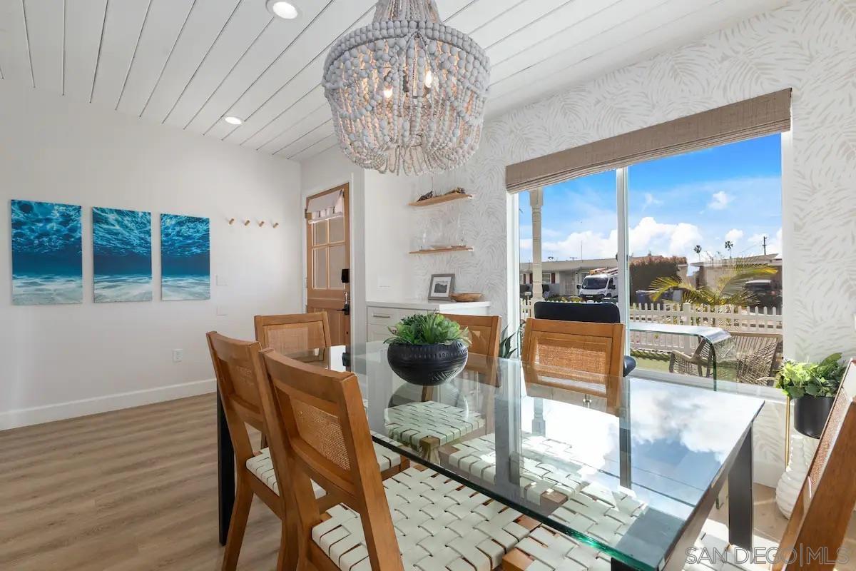 Detail Gallery Image 8 of 25 For 1432  Santa Rosa St, Oceanside,  CA 92058 - 3 Beds | 2 Baths