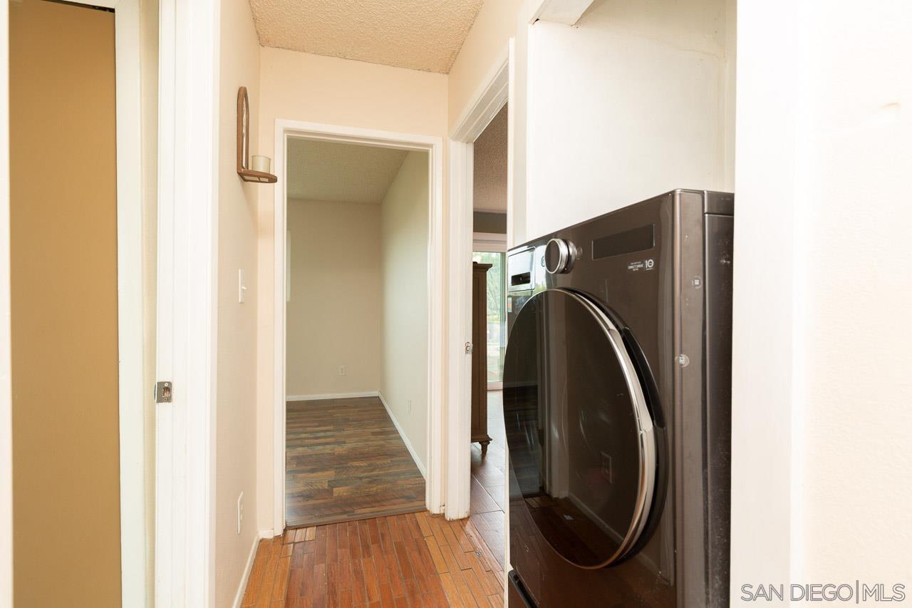 Detail Gallery Image 15 of 33 For 730  Lonsdale Ln, Vista,  CA 92084 - 4 Beds | 2 Baths