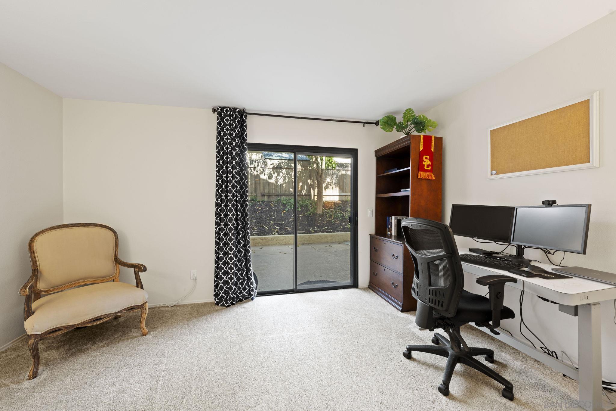 Detail Gallery Image 11 of 67 For 14725  Fieldview Way, Poway,  CA 92064 - 5 Beds | 3 Baths