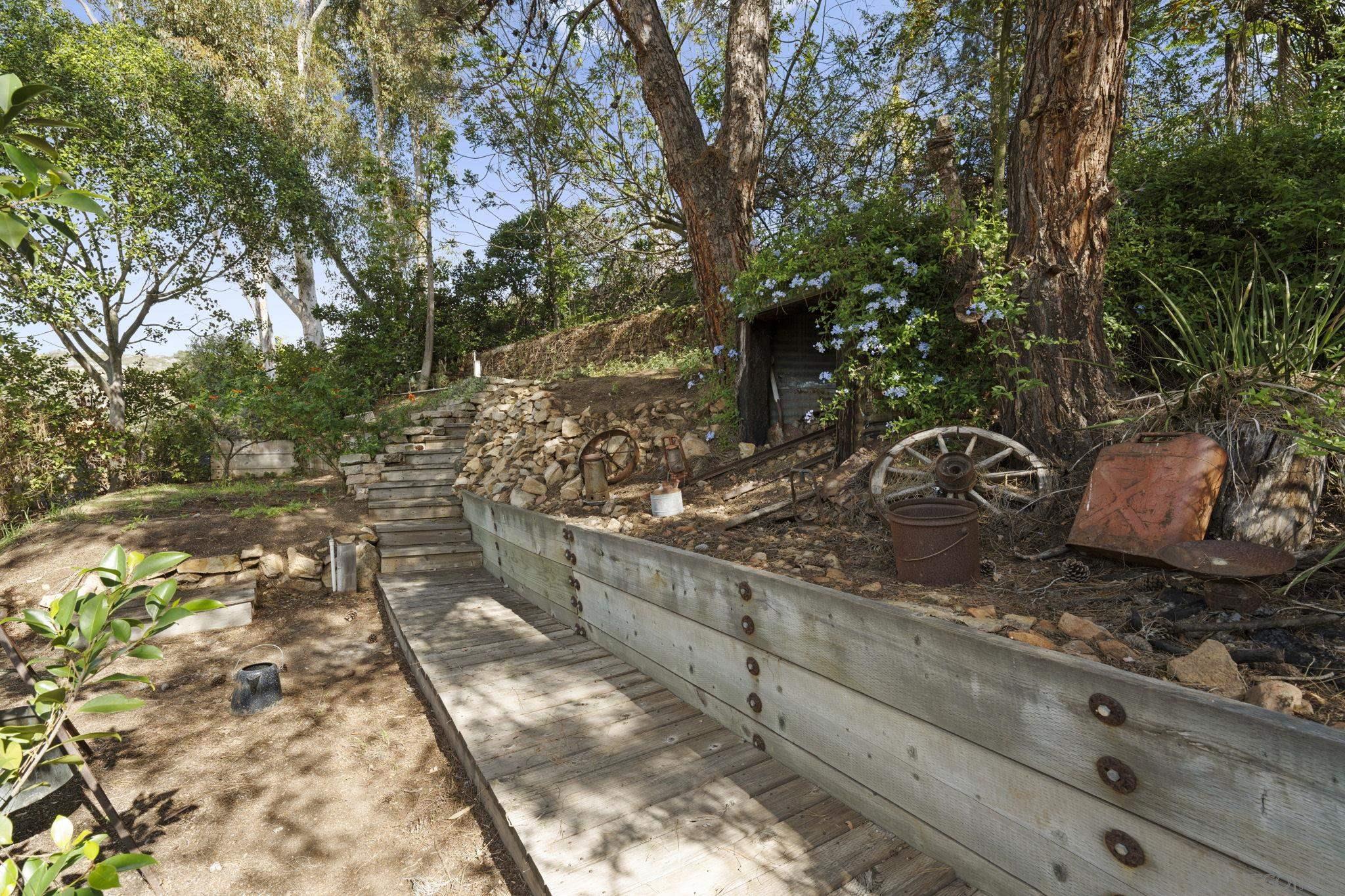 Detail Gallery Image 53 of 67 For 14725  Fieldview Way, Poway,  CA 92064 - 5 Beds | 3 Baths