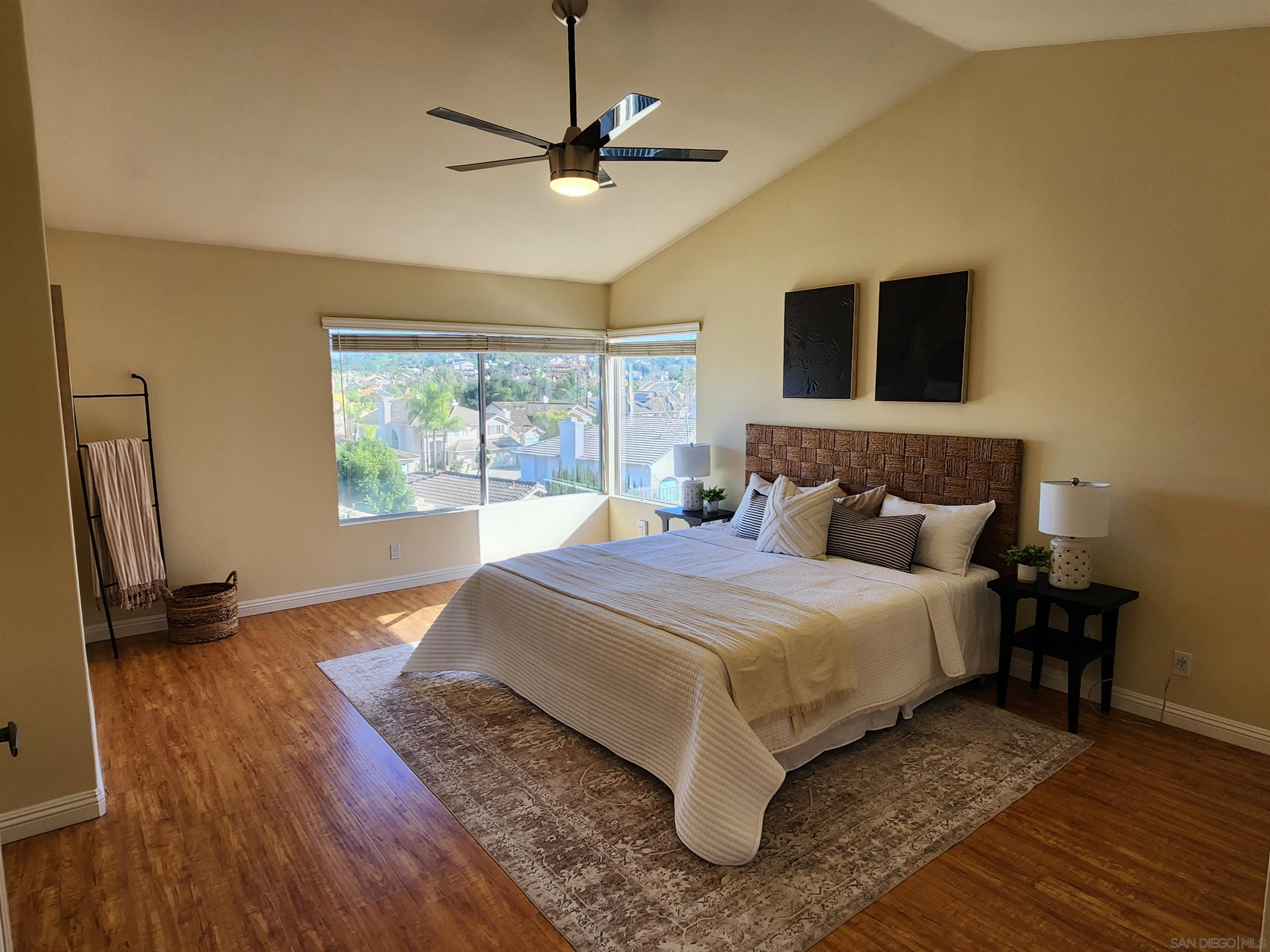 Detail Gallery Image 16 of 30 For 18167  Sun Maiden Court, San Diego,  CA 92127 - 4 Beds | 2/1 Baths