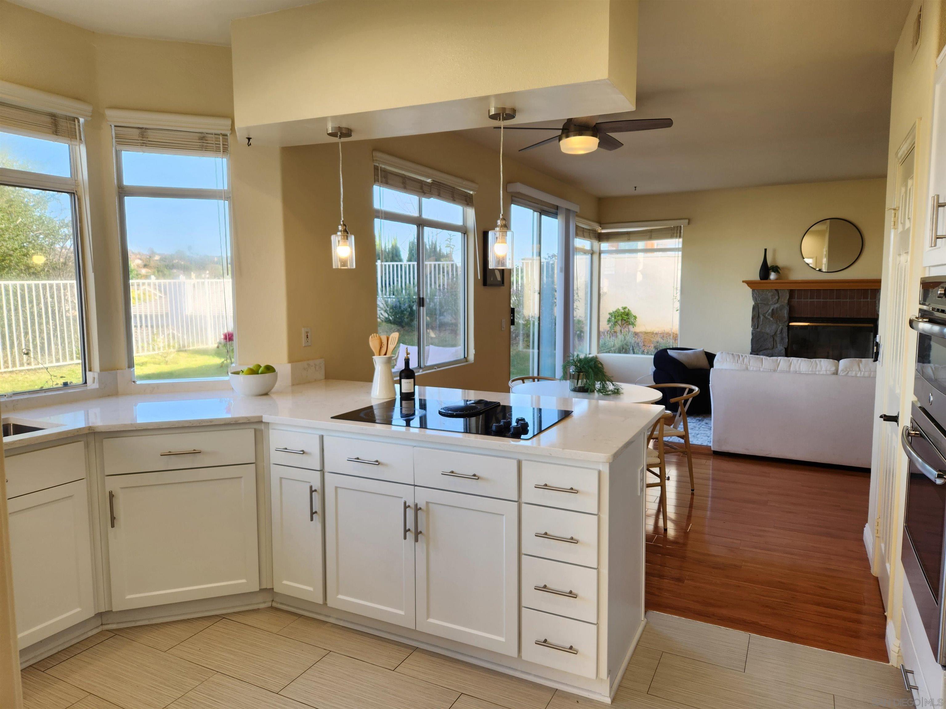 Detail Gallery Image 7 of 30 For 18167  Sun Maiden Court, San Diego,  CA 92127 - 4 Beds | 2/1 Baths