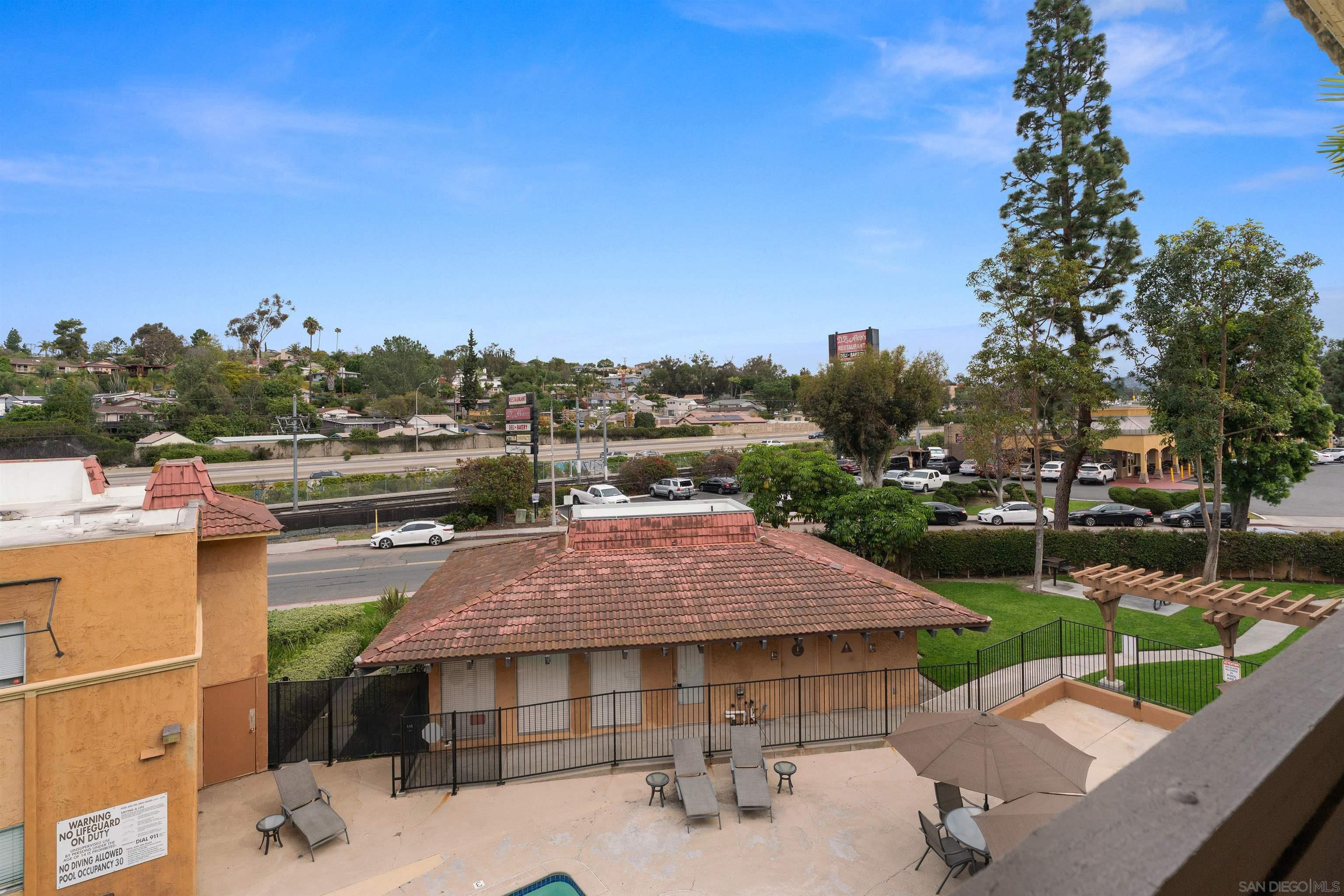 Detail Gallery Image 14 of 62 For 6955  Alvarado Rd  #70,  San Diego,  CA 92120 - 2 Beds | 2 Baths