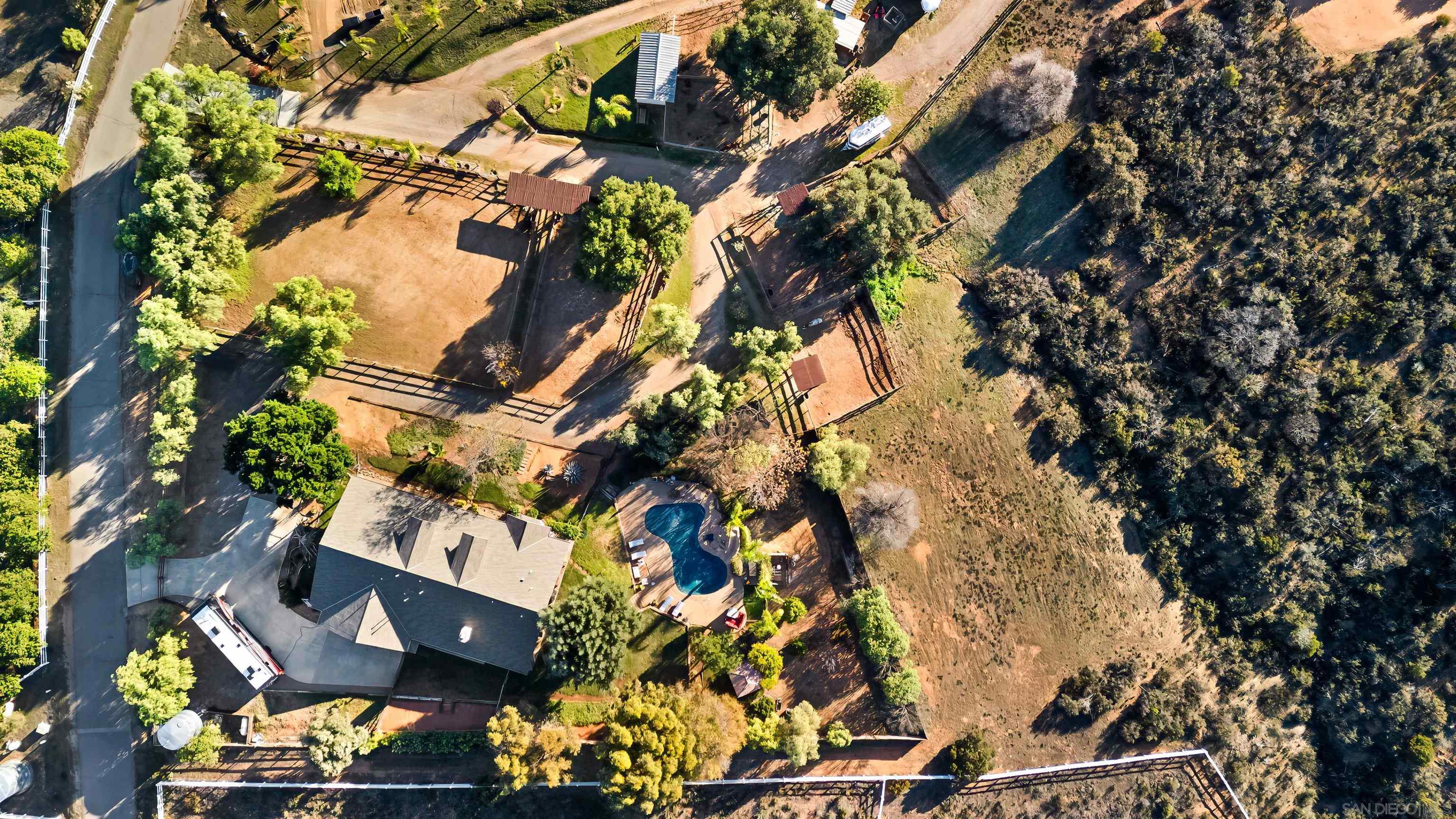 Detail Gallery Image 32 of 44 For 15336  Mesa Estates Ct, Ramona,  CA 92065 - 4 Beds | 4 Baths