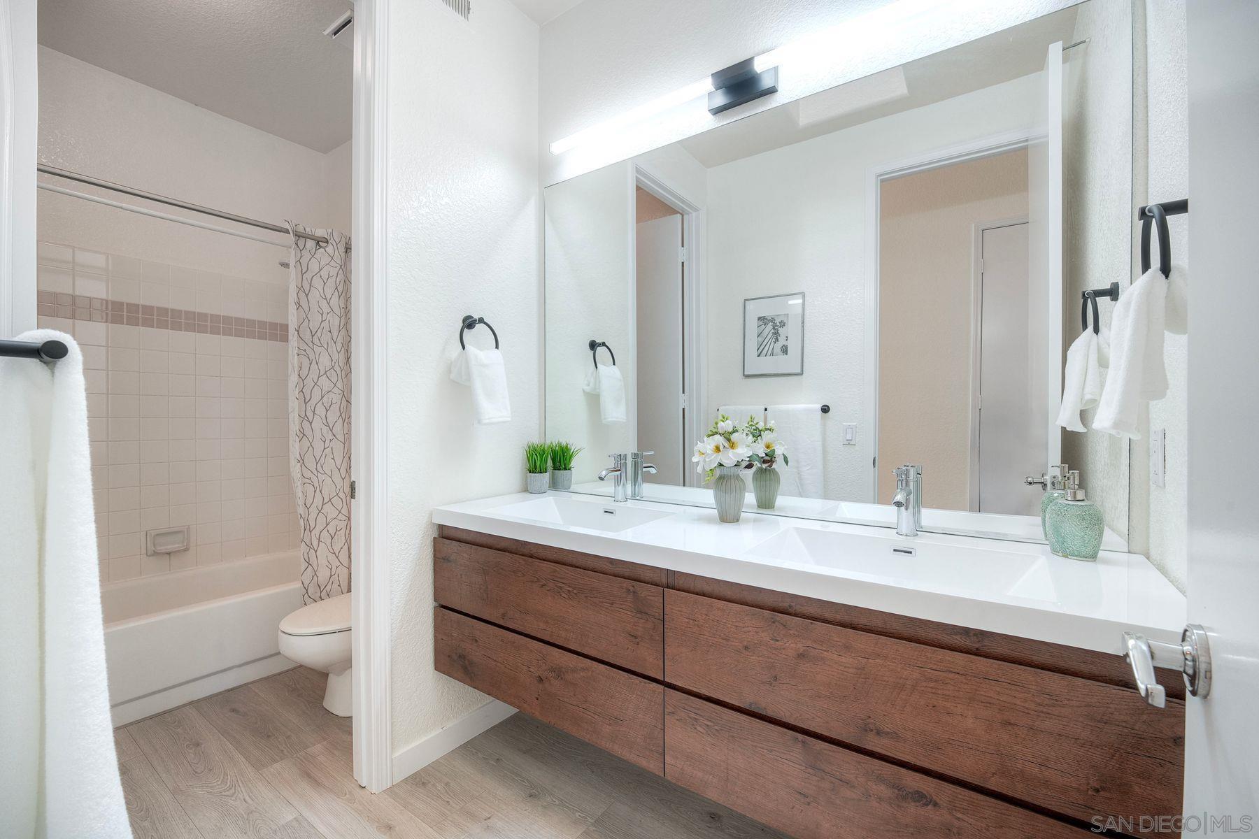 Detail Gallery Image 23 of 48 For 2785  Canyon Oak Pl, Escondido,  CA 92029 - 4 Beds | 2 Baths