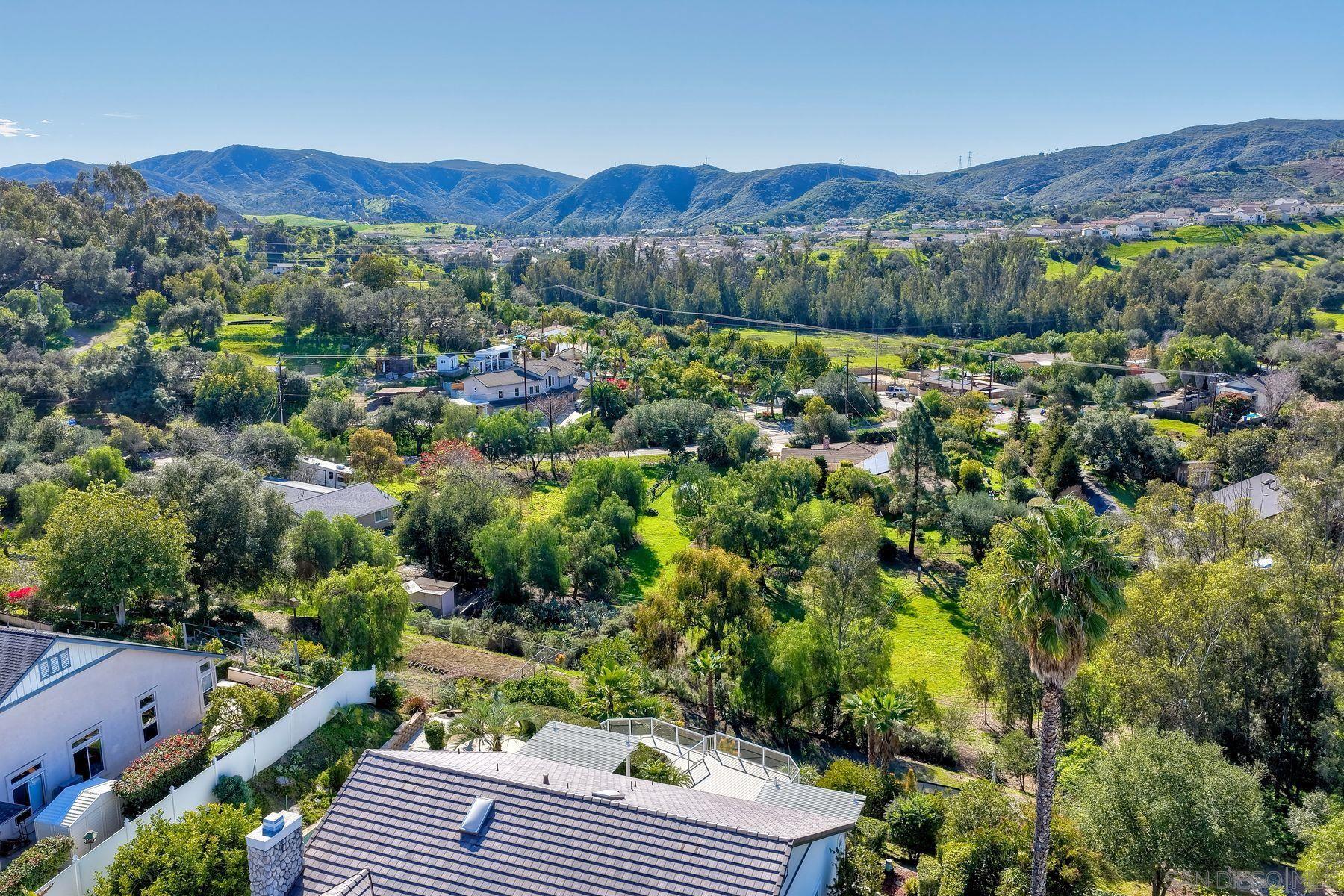 Detail Gallery Image 42 of 48 For 2785  Canyon Oak Pl, Escondido,  CA 92029 - 4 Beds | 2 Baths