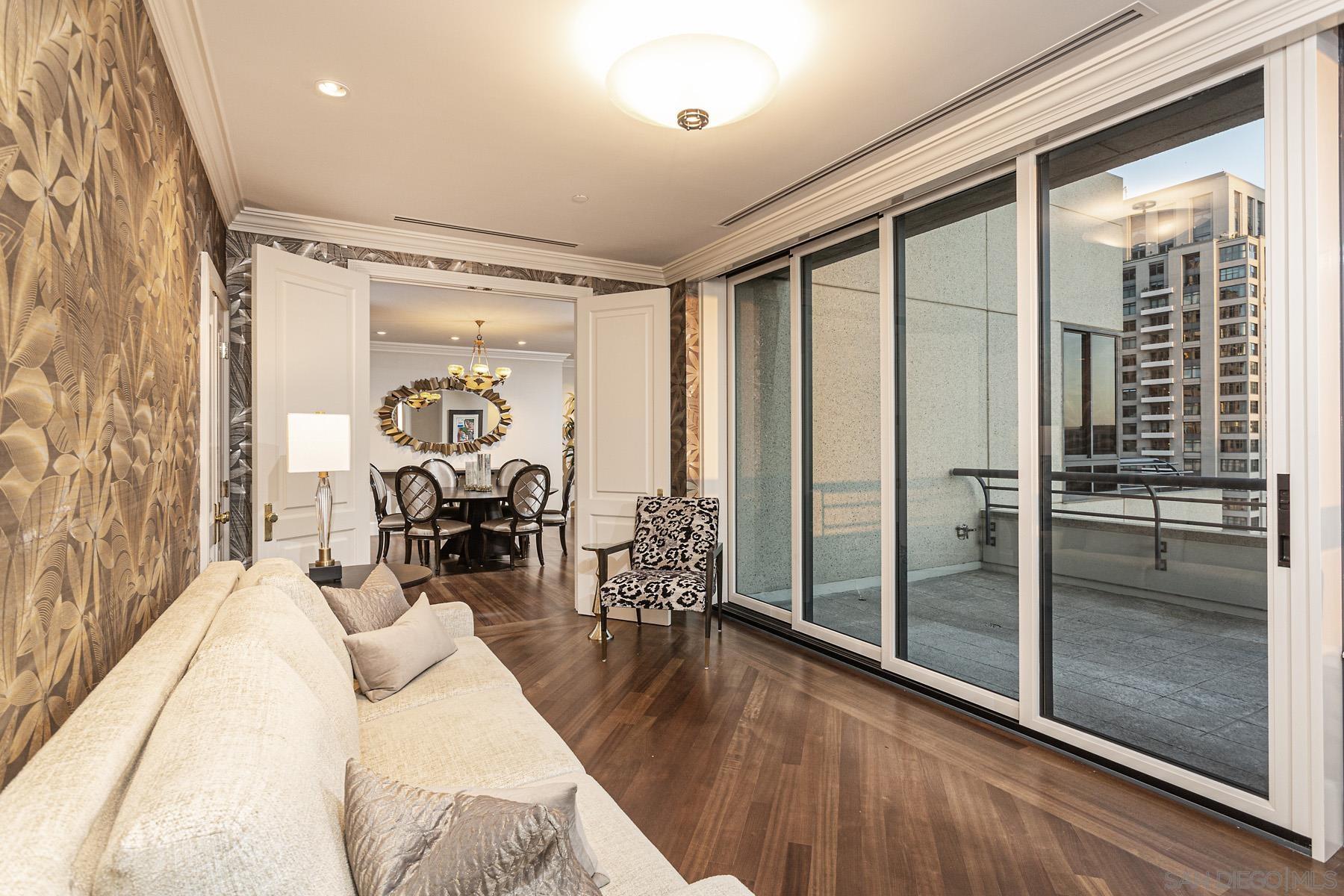 Detail Gallery Image 11 of 64 For 700  Front St  #801/807,  San Diego,  CA 92101 - 4 Beds | 2/1 Baths