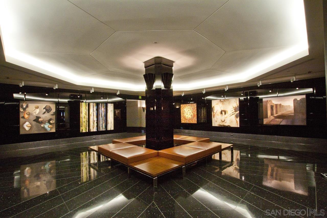 Detail Gallery Image 48 of 64 For 700  Front St  #801/807,  San Diego,  CA 92101 - 4 Beds | 2/1 Baths