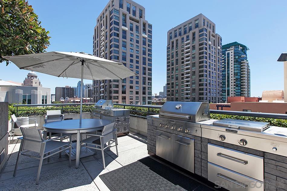 Detail Gallery Image 59 of 64 For 700  Front St  #801/807,  San Diego,  CA 92101 - 4 Beds | 2/1 Baths